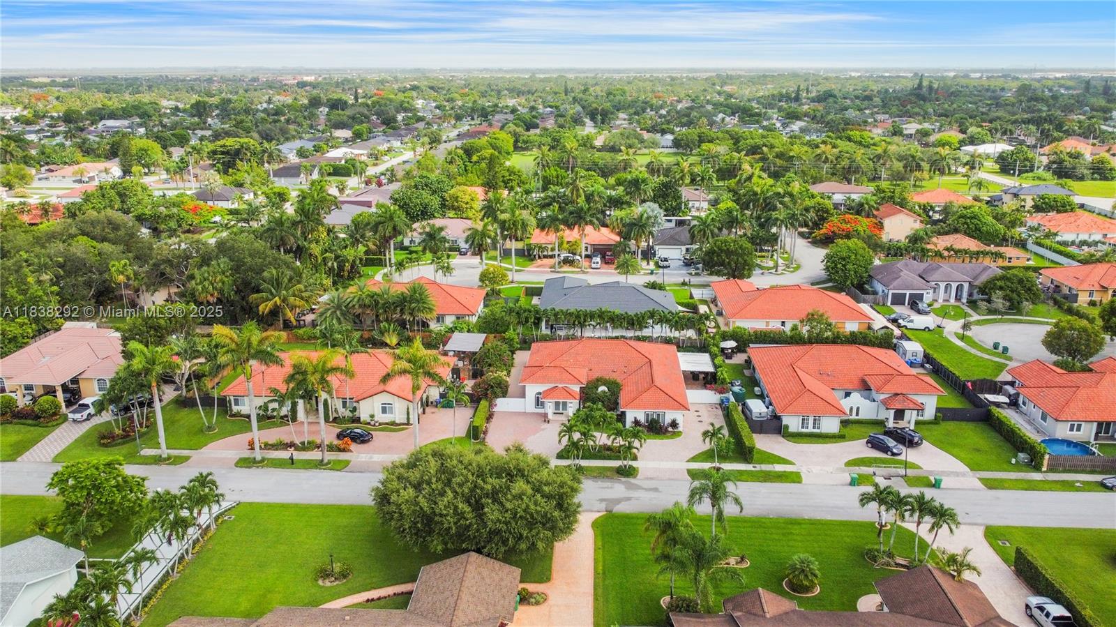 Miami, Florida, 33187, United States, 4 Bedrooms Bedrooms, ,3 BathroomsBathrooms,Residential,For Sale,1900896