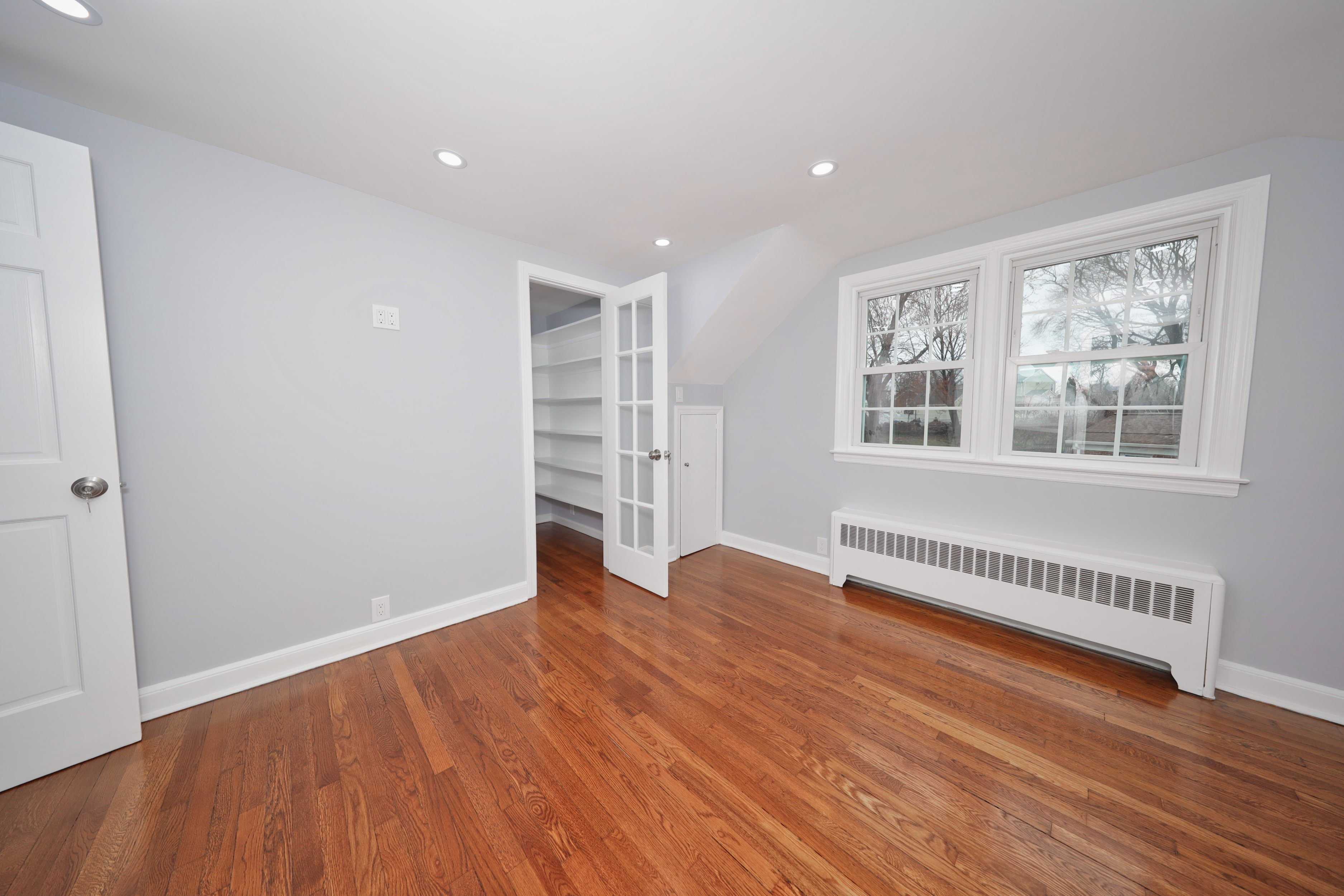Bridgeport, Connecticut, 06606, United States, 5 Bedrooms Bedrooms, ,3 BathroomsBathrooms,Residential,For Sale,1930602