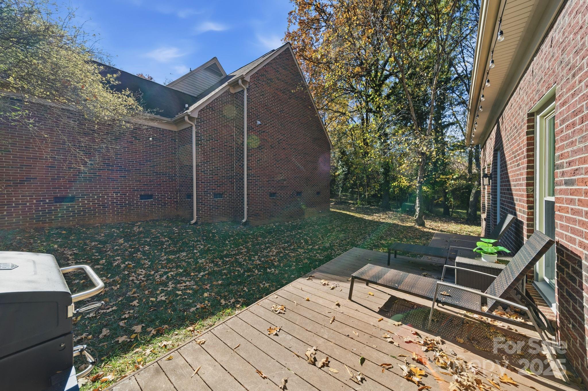 Charlotte, North Carolina, 28226, United States, 3 Bedrooms Bedrooms, ,2 BathroomsBathrooms,Residential,For Sale,1991268