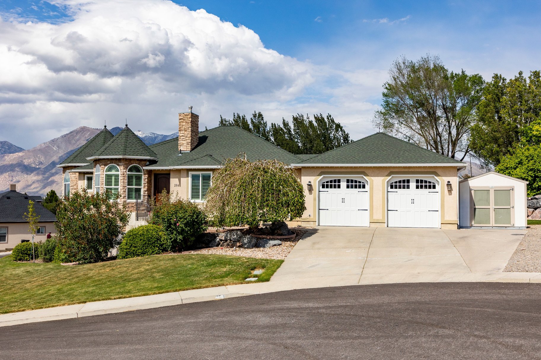  Spacious Home with Fantastic Views of the Valley - 物件實景