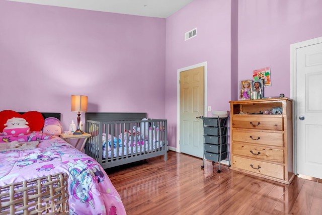 Lynwood, California, 90262, United States, 3 Bedrooms Bedrooms, ,3 BathroomsBathrooms,Residential,For Sale,1976375