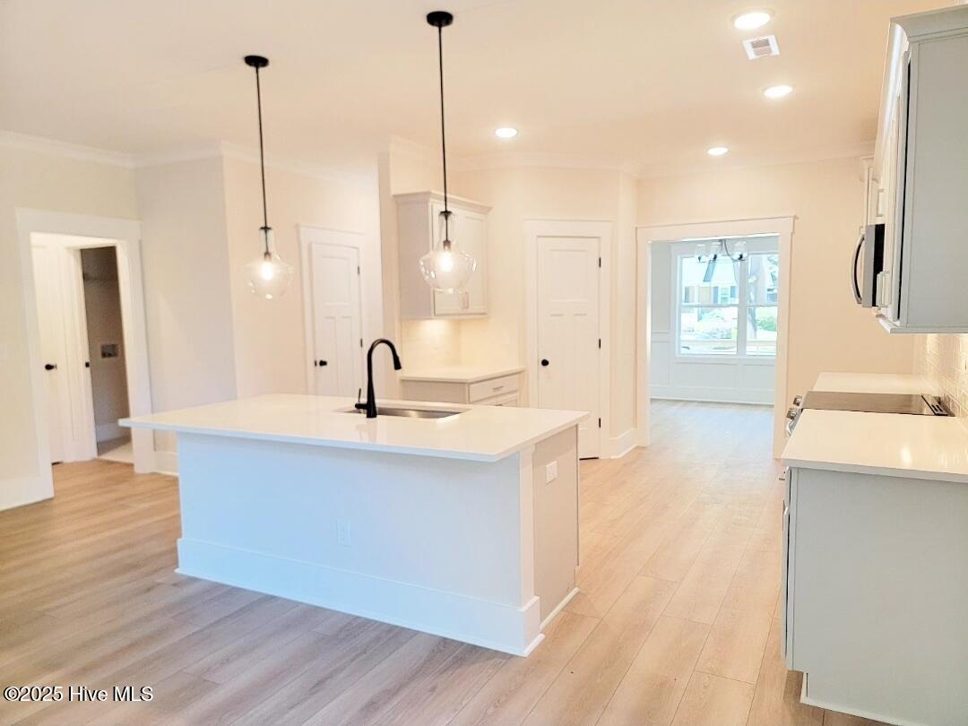 Wilmington, North Carolina, 28411, United States, 4 Bedrooms Bedrooms, ,4 BathroomsBathrooms,Residential,For Sale,1913563