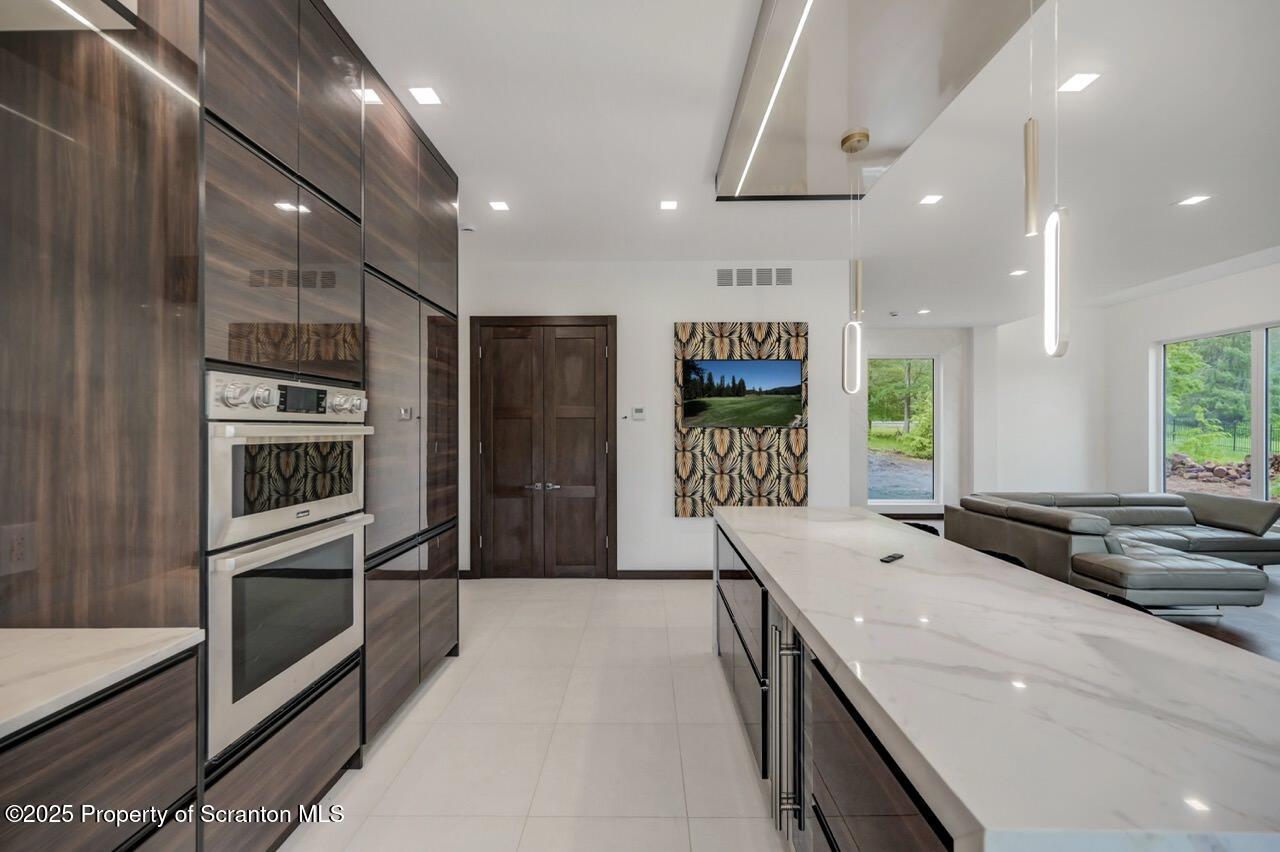 Bear Creek, Pennsylvania, 18602, United States, 4 Bedrooms Bedrooms, ,3 BathroomsBathrooms,Residential,For Sale,2002172