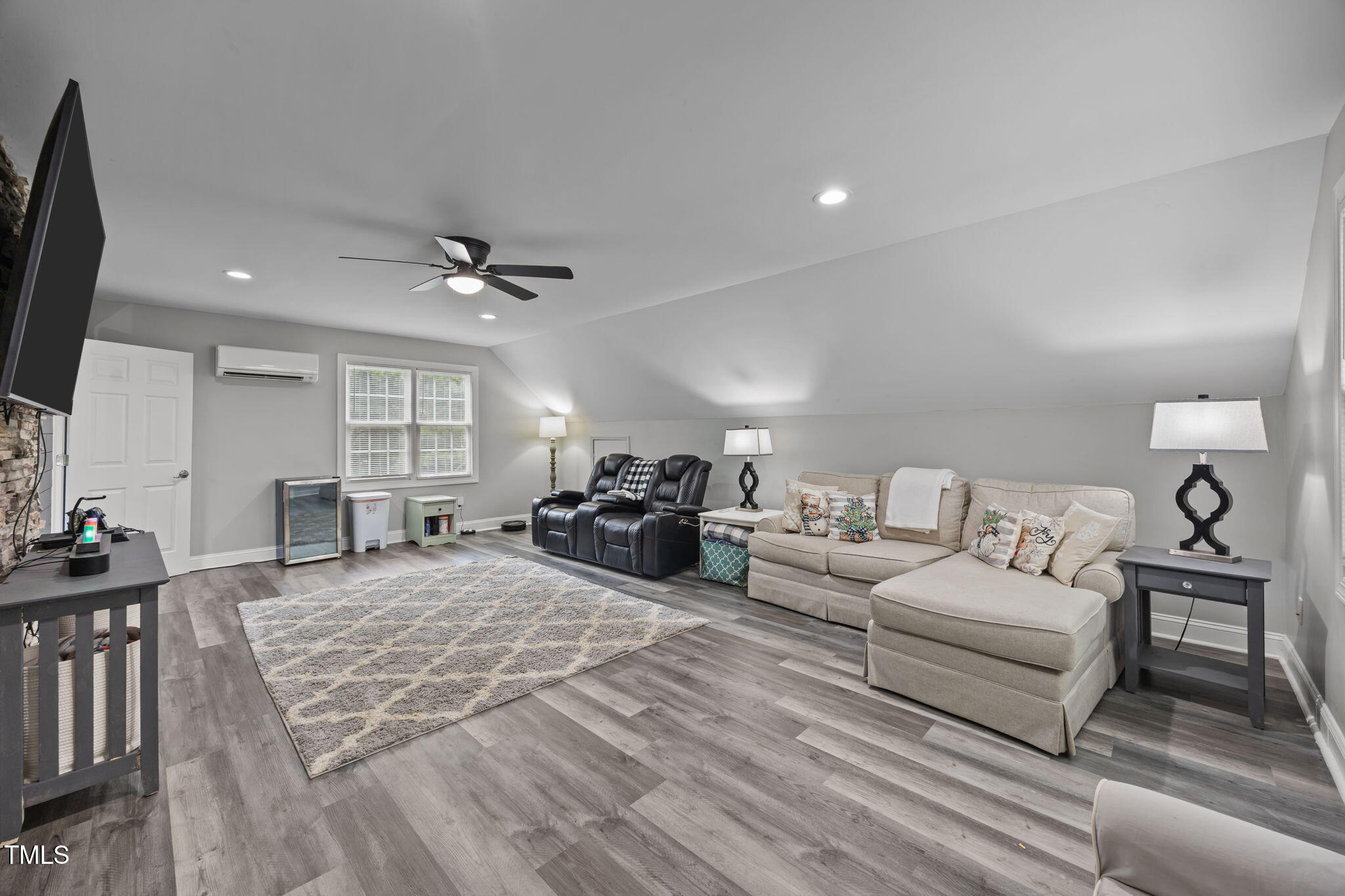 Youngsville, North Carolina, 27596, United States, 4 Bedrooms Bedrooms, ,3 BathroomsBathrooms,Residential,For Sale,1932019