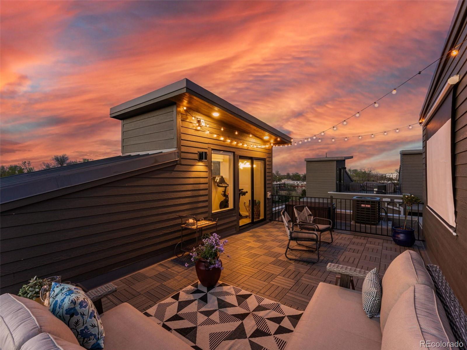 Lakewood, Colorado, 80214, United States, 3 Bedrooms Bedrooms, ,3 BathroomsBathrooms,Residential,For Sale,1866622