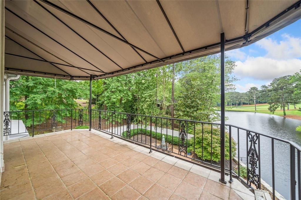 Marietta, Georgia, 30067, United States, 5 Bedrooms Bedrooms, ,5 BathroomsBathrooms,Residential,For Sale,1827290