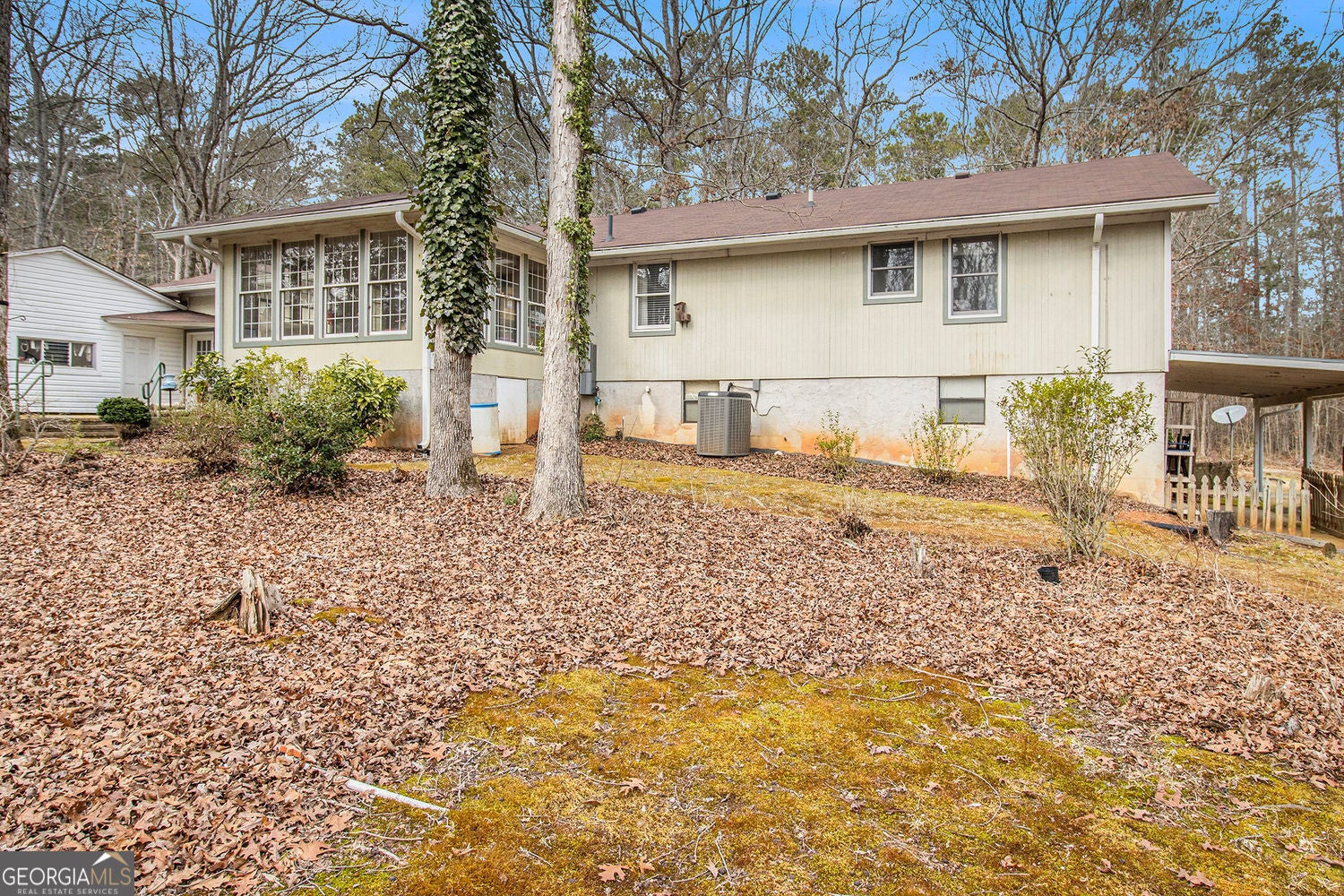 Hampton, Georgia, 30228, United States, 6 Bedrooms Bedrooms, ,6 BathroomsBathrooms,Residential,For Sale,1858908