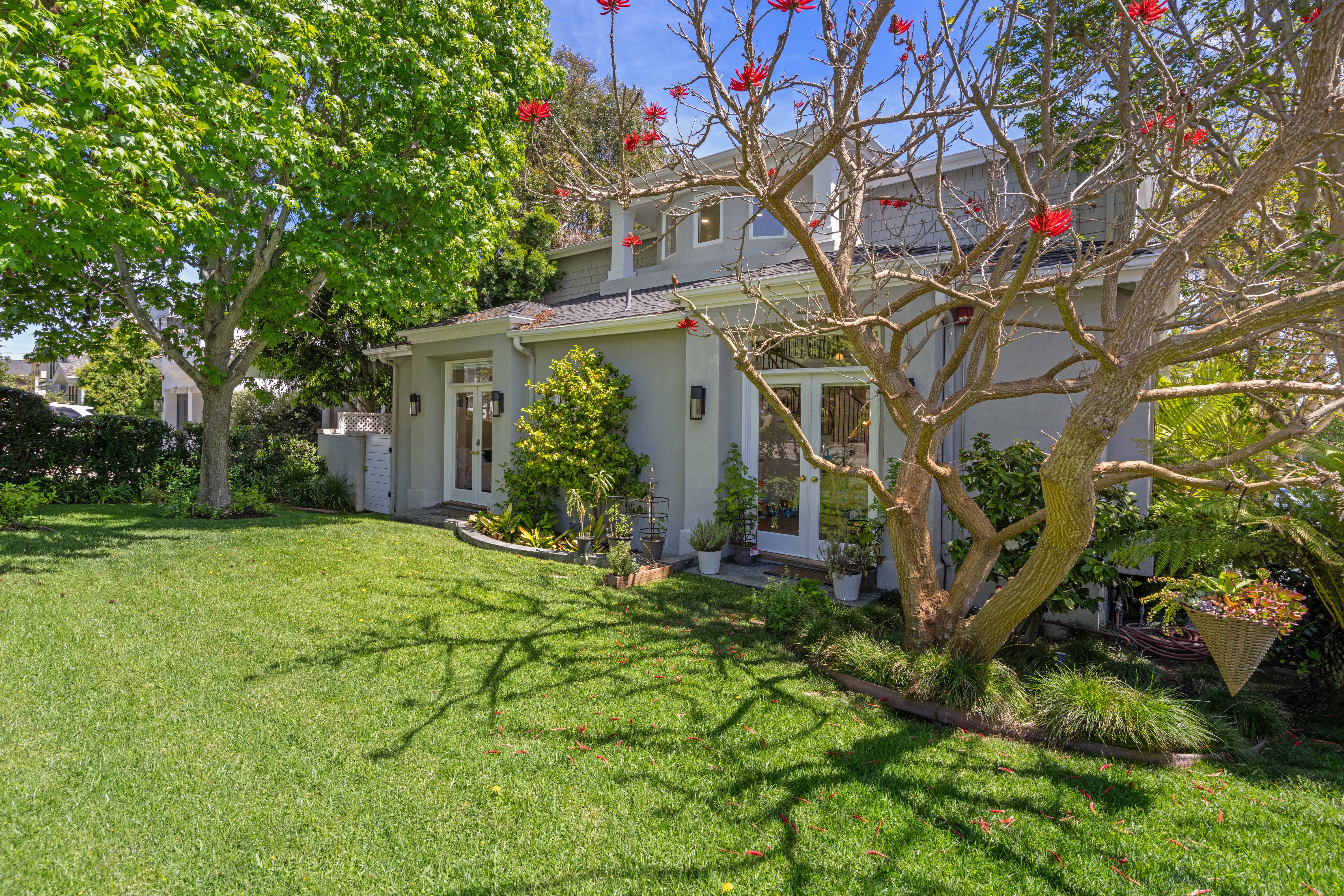  2300 John Street, Manhattan Beach, CA 90266 - 物件實景