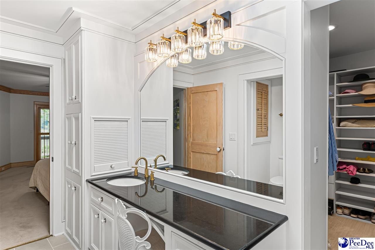 Florence, South Carolina, 29501, United States, 4 Bedrooms Bedrooms, ,5 BathroomsBathrooms,Residential,For Sale,1919552