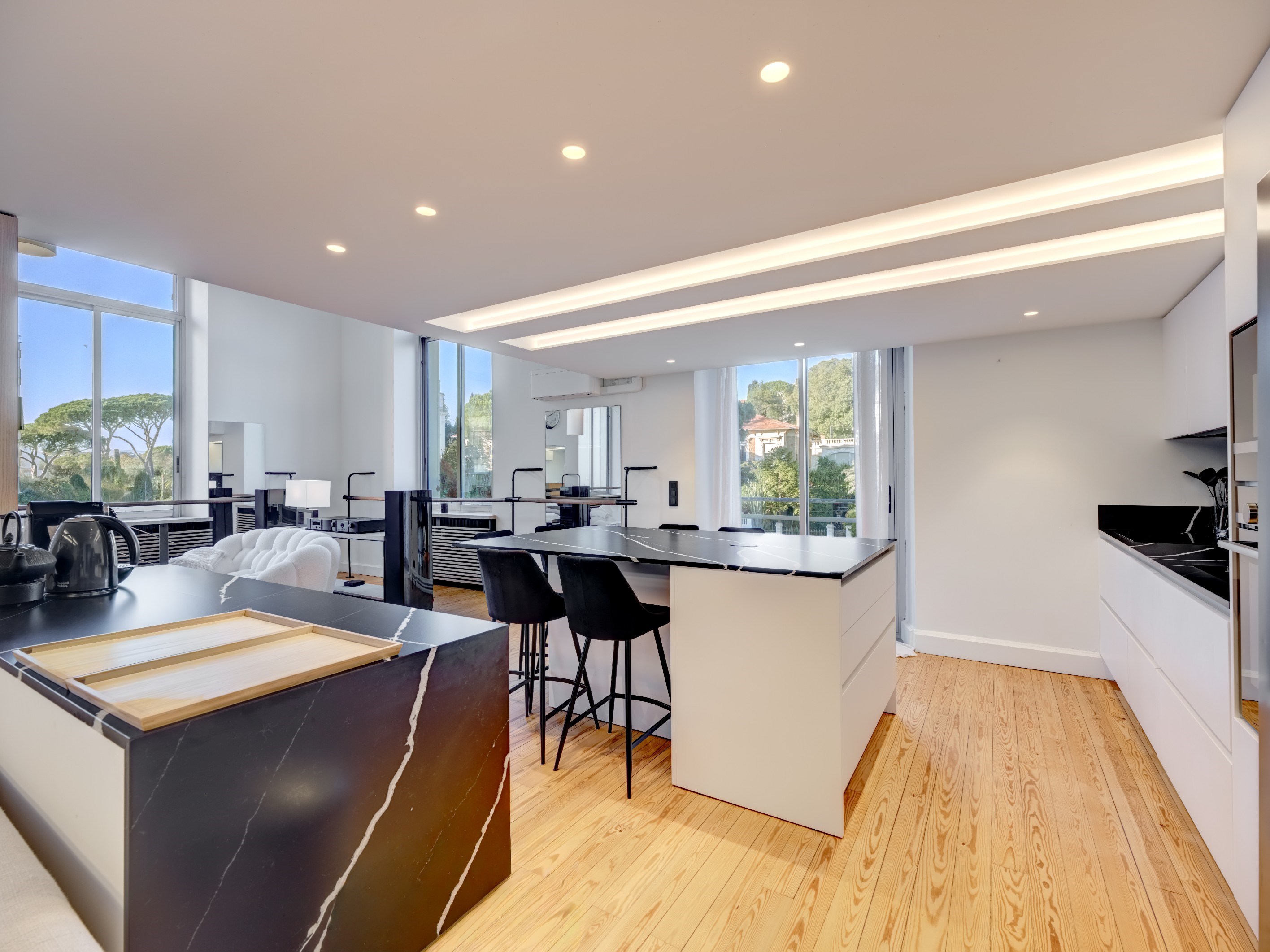  155 sqm Renovated Loft for Sale in Cannes Montfleury, Gallia Residence - 物件實景