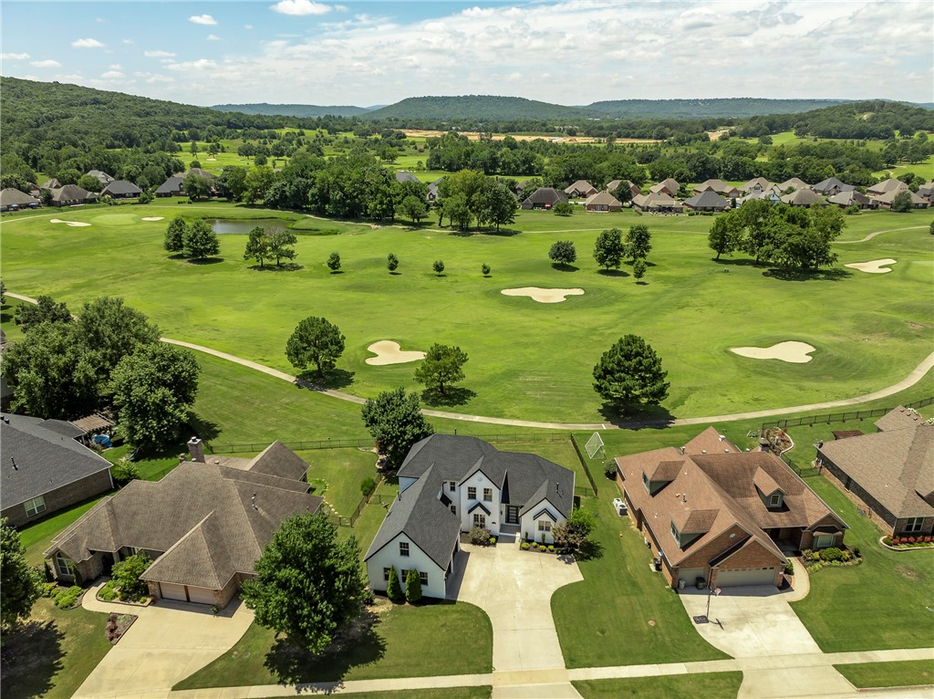 Fayetteville, Arkansas, 72701, United States, 4 Bedrooms Bedrooms, ,3 BathroomsBathrooms,Residential,For Sale,1907520