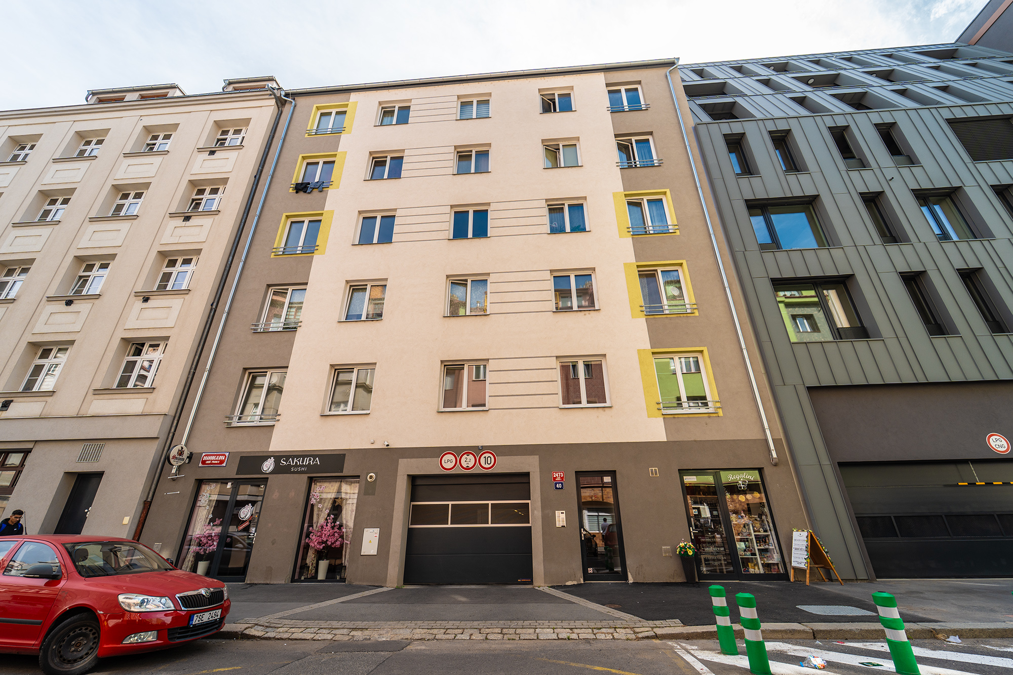  Bright split-level attic apartment with a terrace - 物件實景