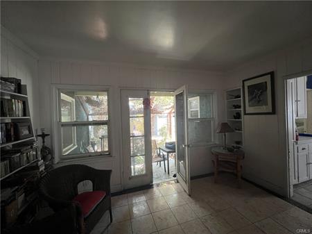 Van Nuys, California, 91401, United States, 2 Bedrooms Bedrooms, ,1 BathroomBathrooms,Residential,For Sale,1914216