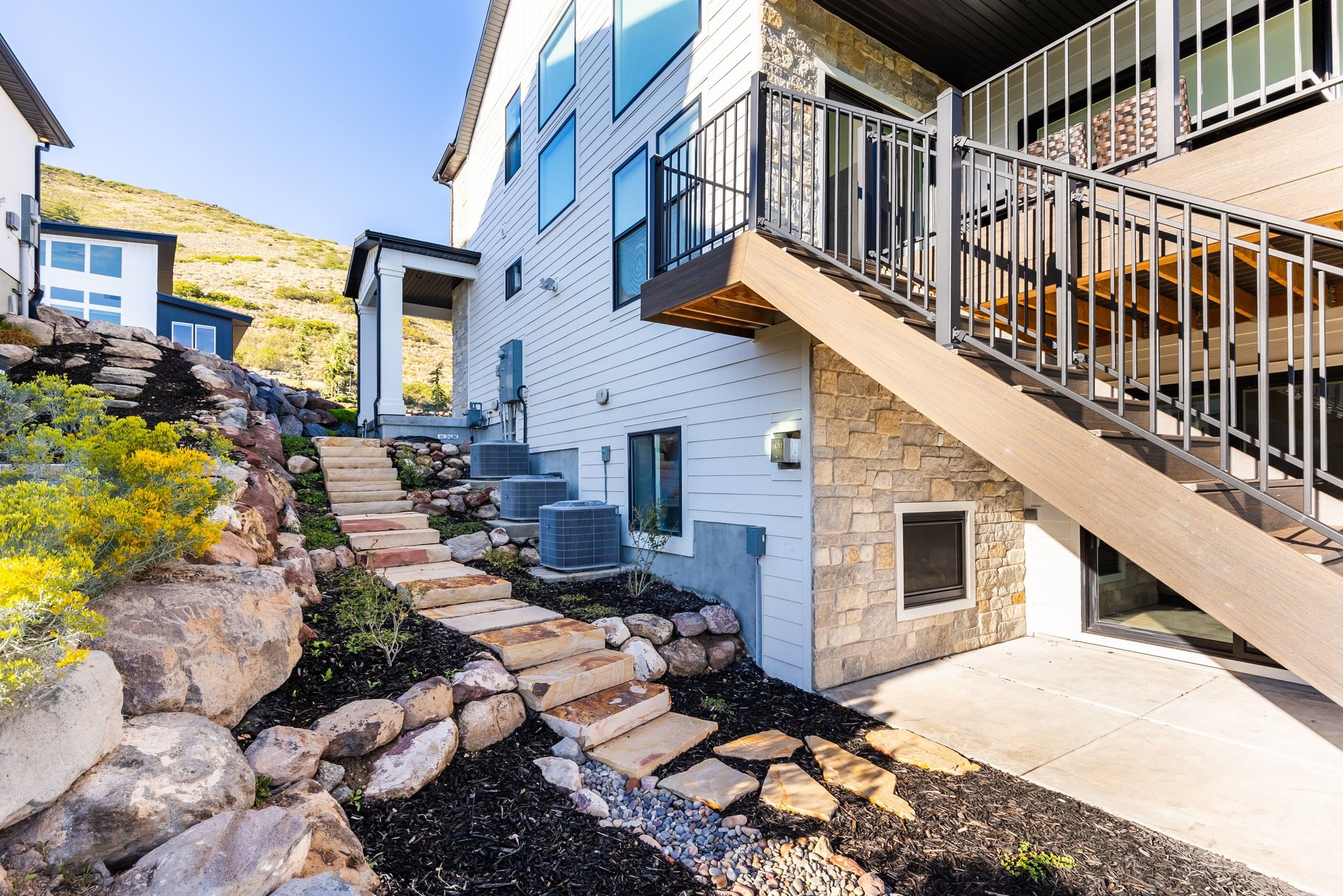  where  exceptional design meets elevated living - 物件實景
