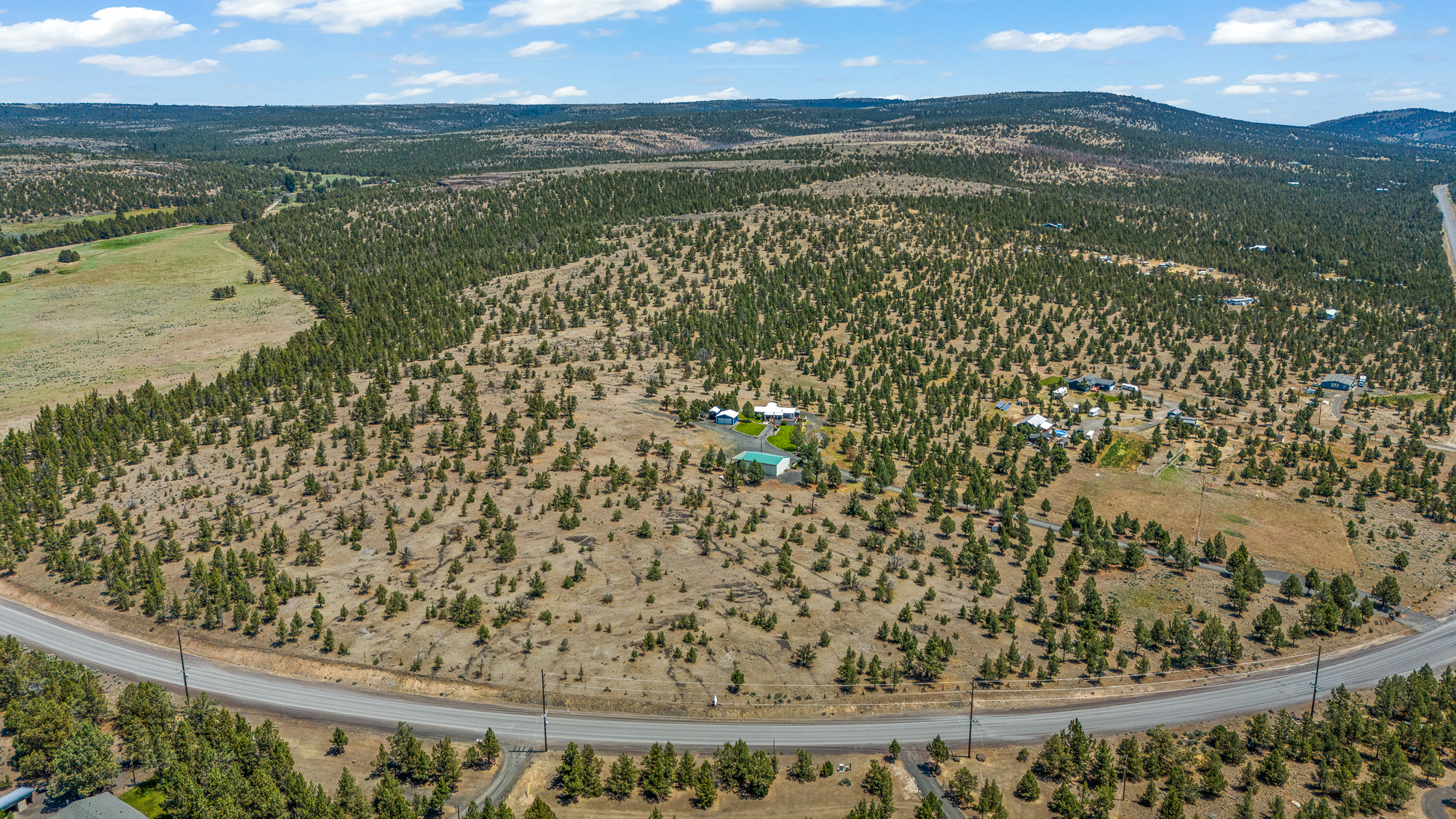 Prineville, Oregon, 97754, United States, 3 Bedrooms Bedrooms, ,2 BathroomsBathrooms,Residential,For Sale,1885821