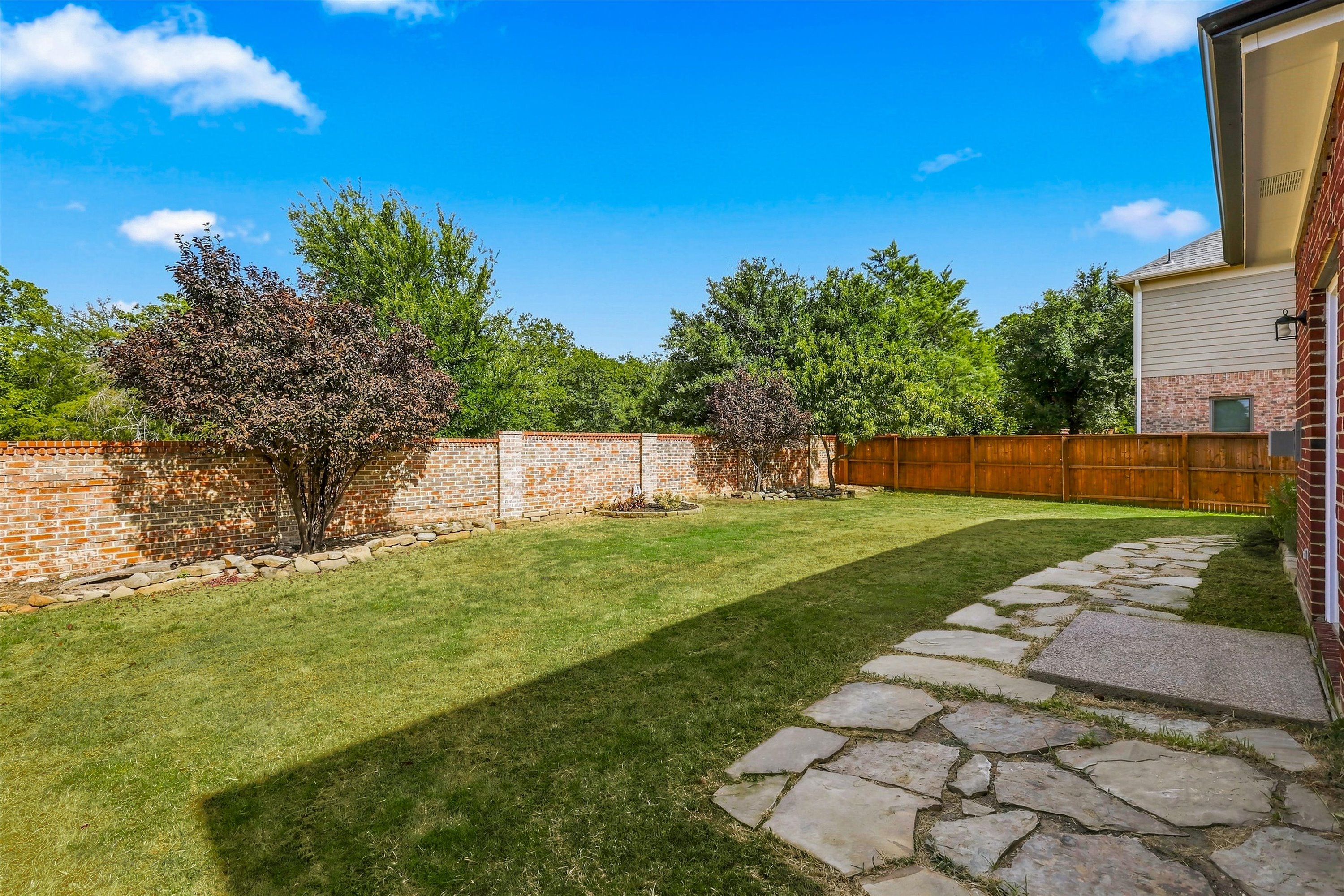  8912 Wyatt Circle, Lantana, TX, 76226 - 物件實景