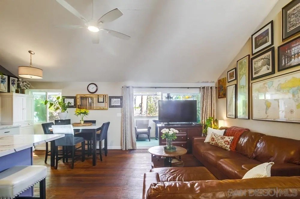 San Diego, California, 92122, United States, 1 Bedroom Bedrooms, ,1 BathroomBathrooms,Residential,For Sale,1991201