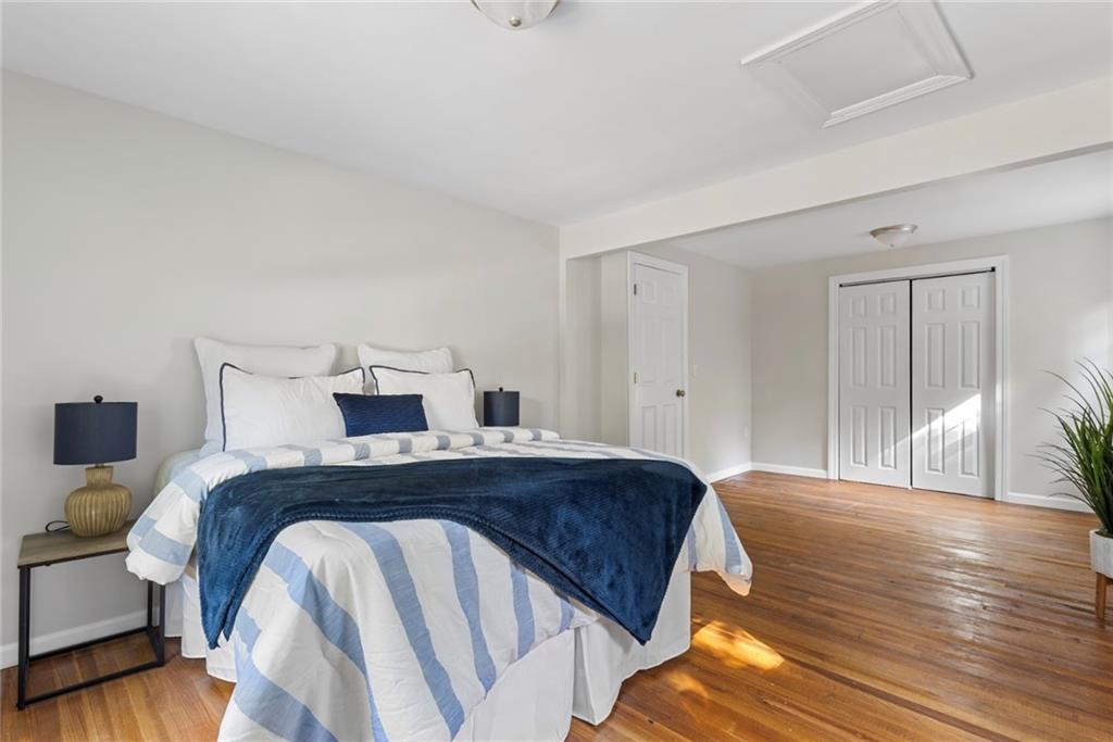 Jamestown, Rhode Island, 02835, United States, 3 Bedrooms Bedrooms, ,1 BathroomBathrooms,Residential,For Sale,2044275