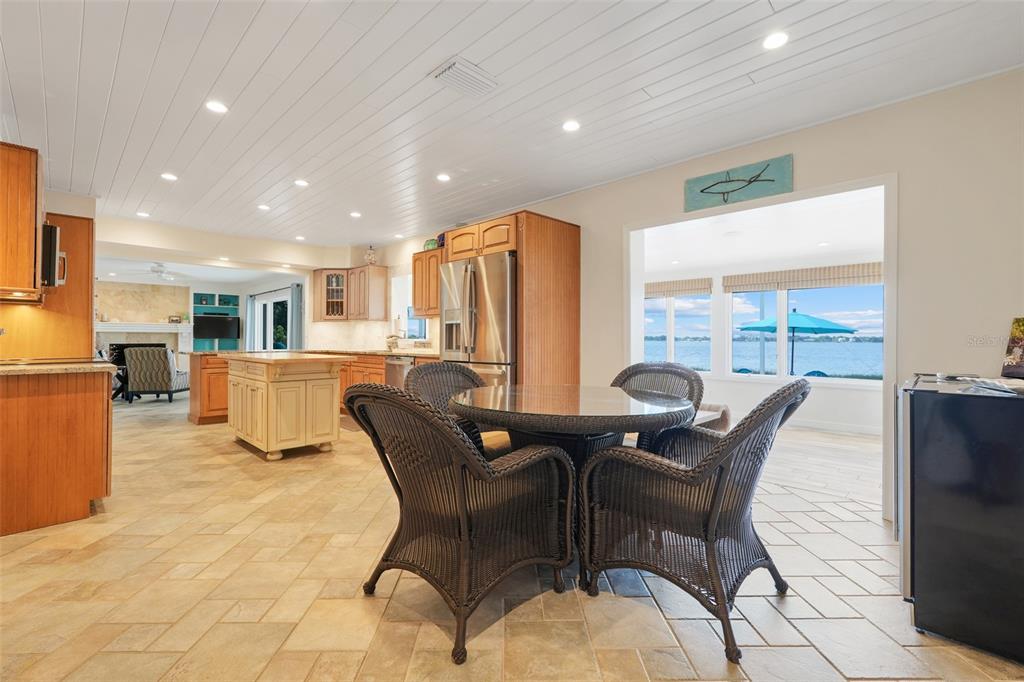 Belle Isle, Florida, 32812, United States, 4 Bedrooms Bedrooms, ,4 BathroomsBathrooms,Residential,For Sale,1795012