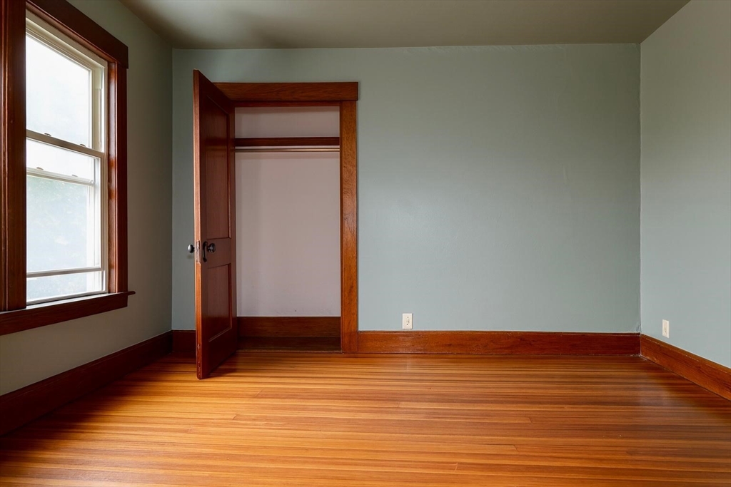 Fitchburg, Massachusetts, 01420, United States, 6 Bedrooms Bedrooms, ,3 BathroomsBathrooms,Residential,For Sale,1943341