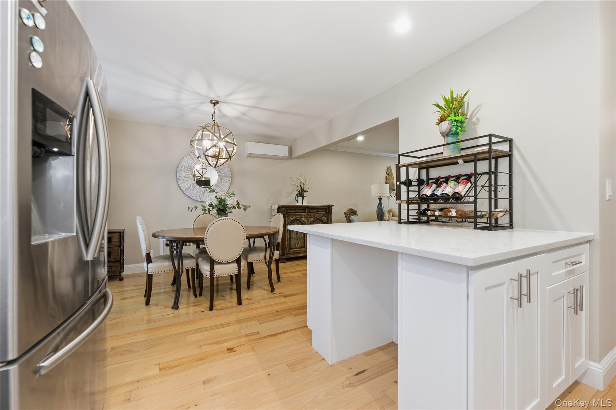 Long Beach, New York, 11561, United States, 5 Bedrooms Bedrooms, ,3 BathroomsBathrooms,Residential,For Sale,1992017