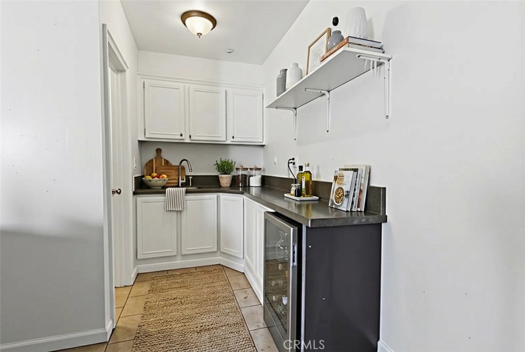 Los Angeles, California, 90063, United States, 5 Bedrooms Bedrooms, ,Residential,For Sale,2014763