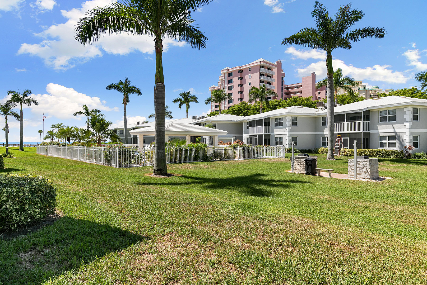  MARCO ISLAND - SURFSIDE CLUB AT MARCO ISLAND - 物件實景