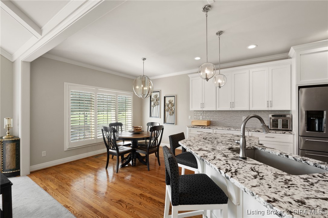 Sellersburg, Indiana, 47172, United States, 4 Bedrooms Bedrooms, ,4 BathroomsBathrooms,Residential,For Sale,1932850