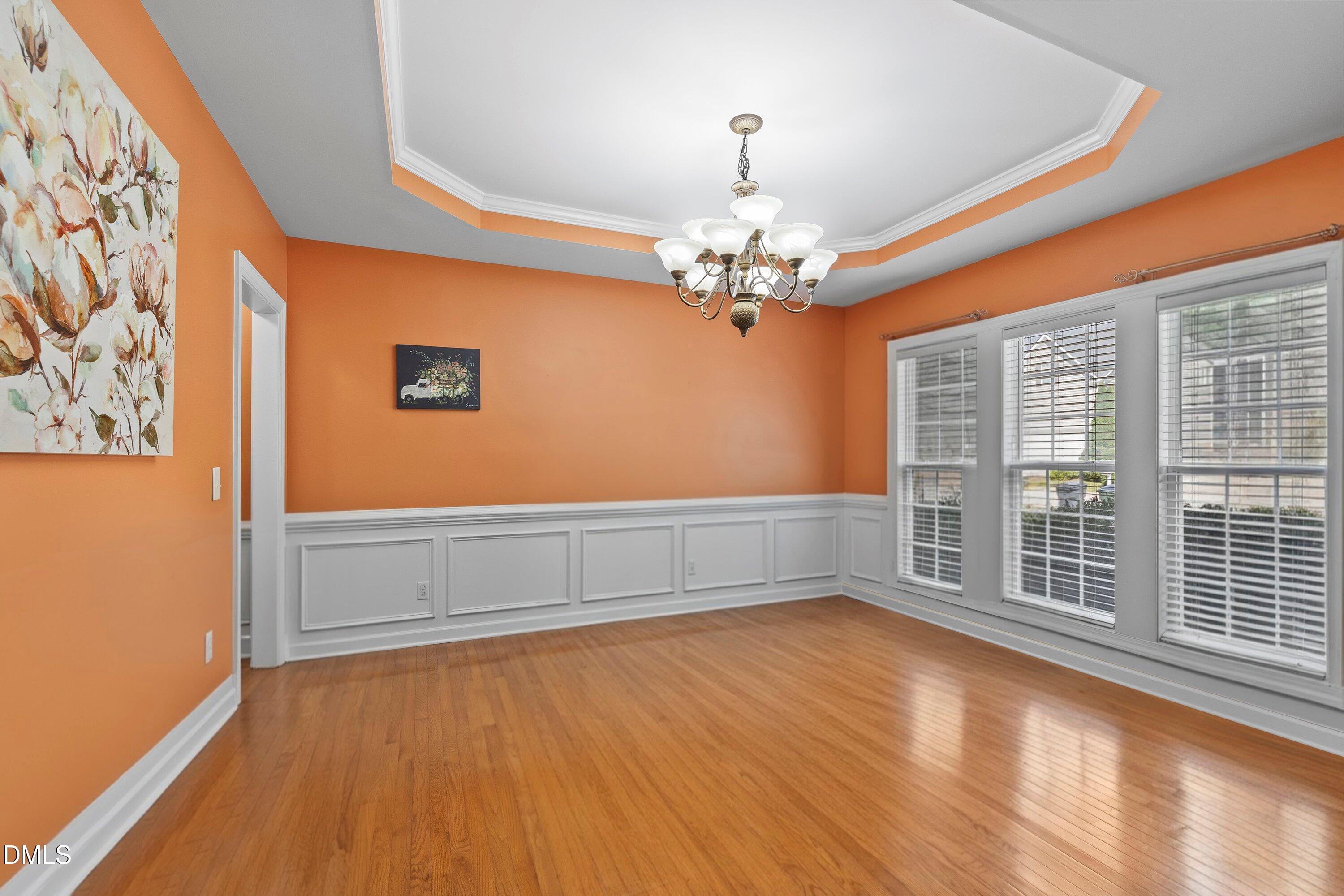 Apex, North Carolina, 27502, United States, 5 Bedrooms Bedrooms, ,4 BathroomsBathrooms,Residential,For Sale,1947083