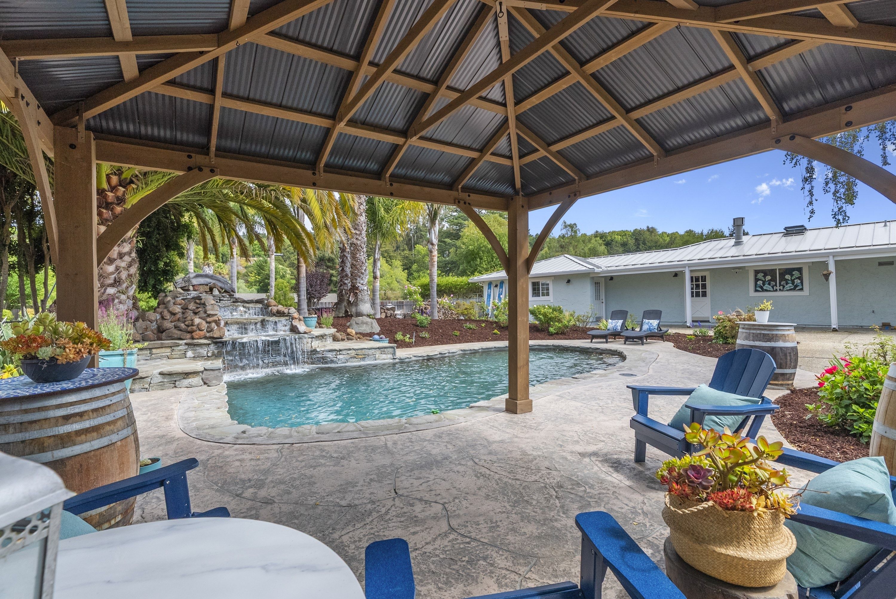  3999 Cherryvale Avenue, Soquel - 物件實景