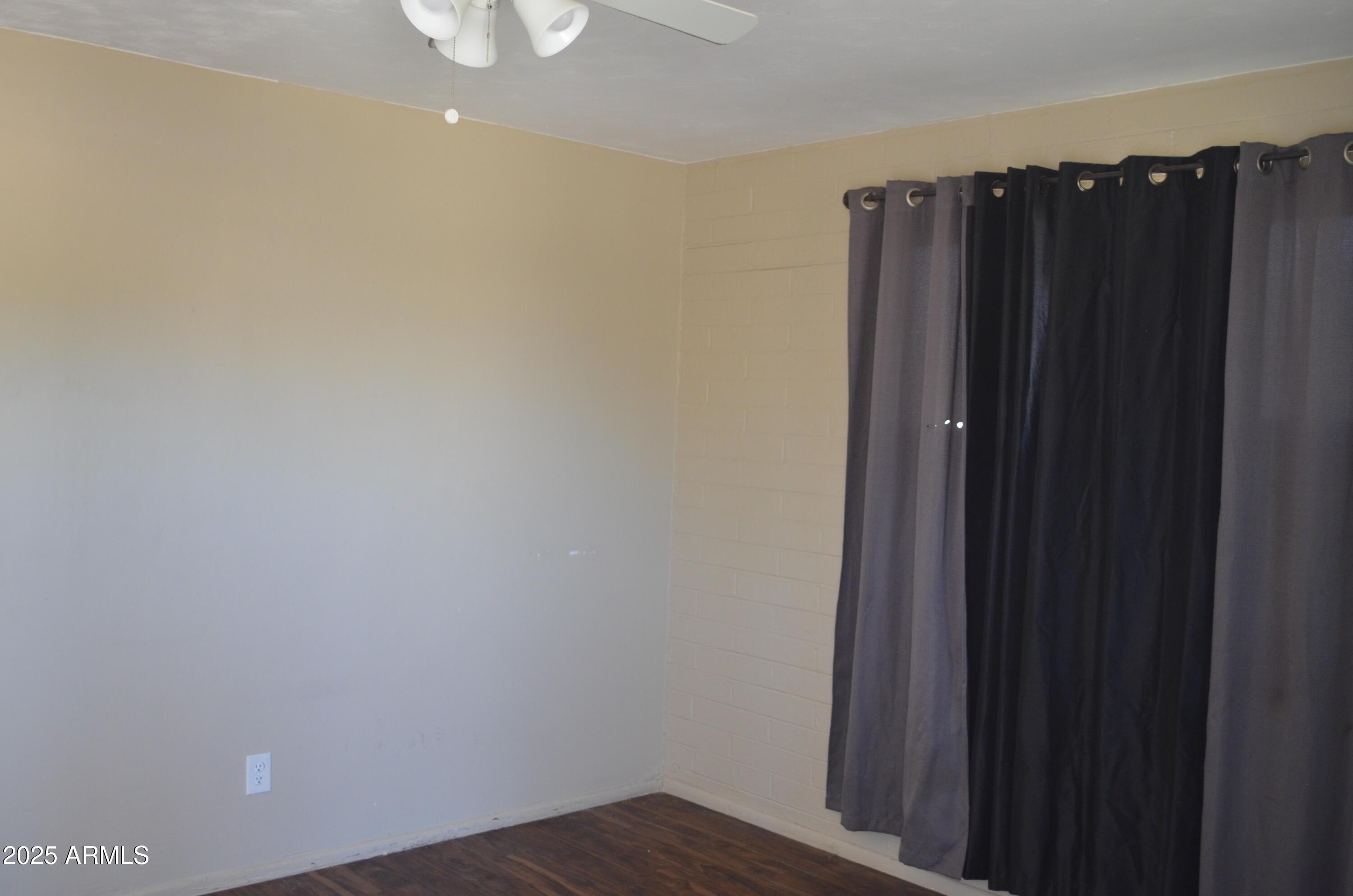 Glendale, Arizona, 85301, United States, 2 Bedrooms Bedrooms, ,1 BathroomBathrooms,Residential,For Sale,1983785