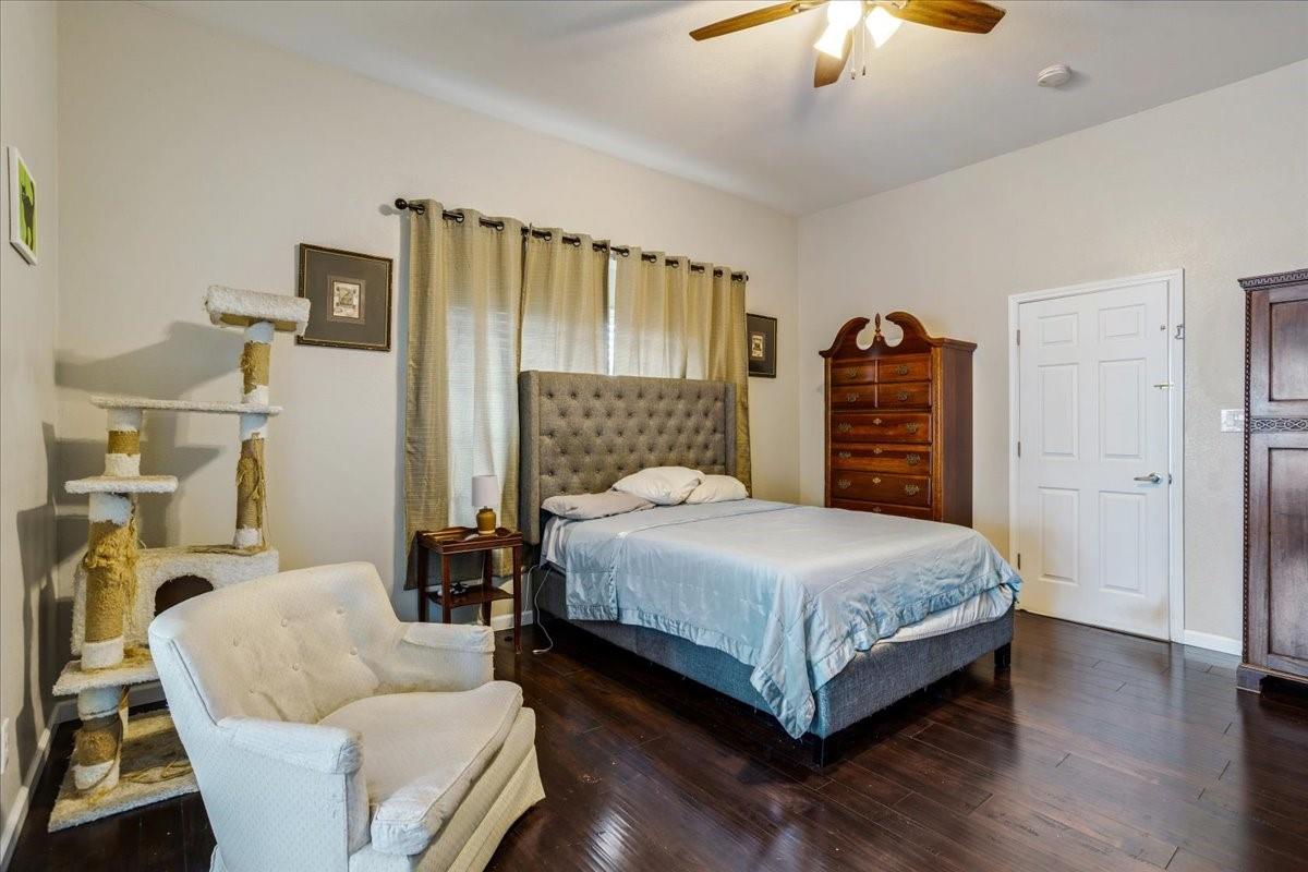 Sherman, Texas, 75090, United States, 5 Bedrooms Bedrooms, ,2 BathroomsBathrooms,Residential,For Sale,1937977