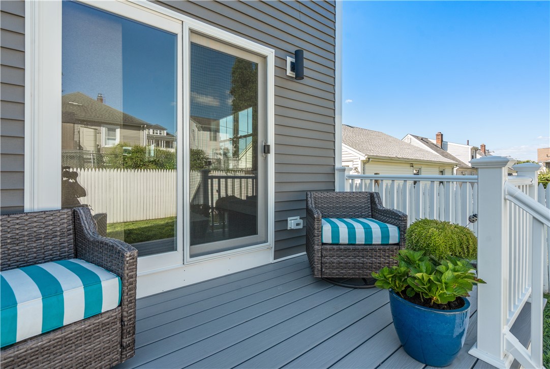 East Providence, Rhode Island, 02914, United States, 4 Bedrooms Bedrooms, ,3 BathroomsBathrooms,Residential,For Sale,1941827