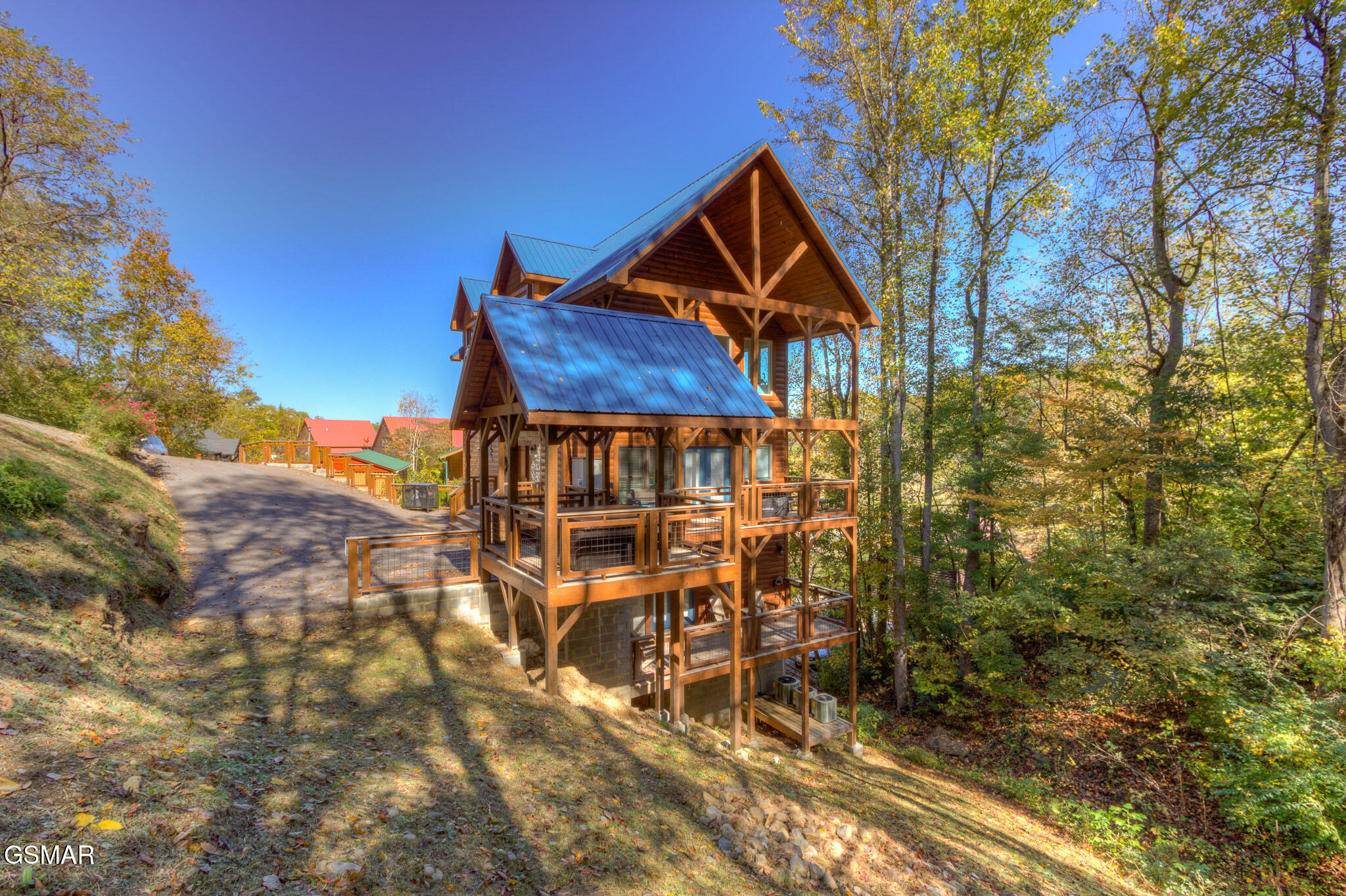 Sevierville, Tennessee, 37862, United States, 3 Bedrooms Bedrooms, ,5 BathroomsBathrooms,Residential,For Sale,1975393