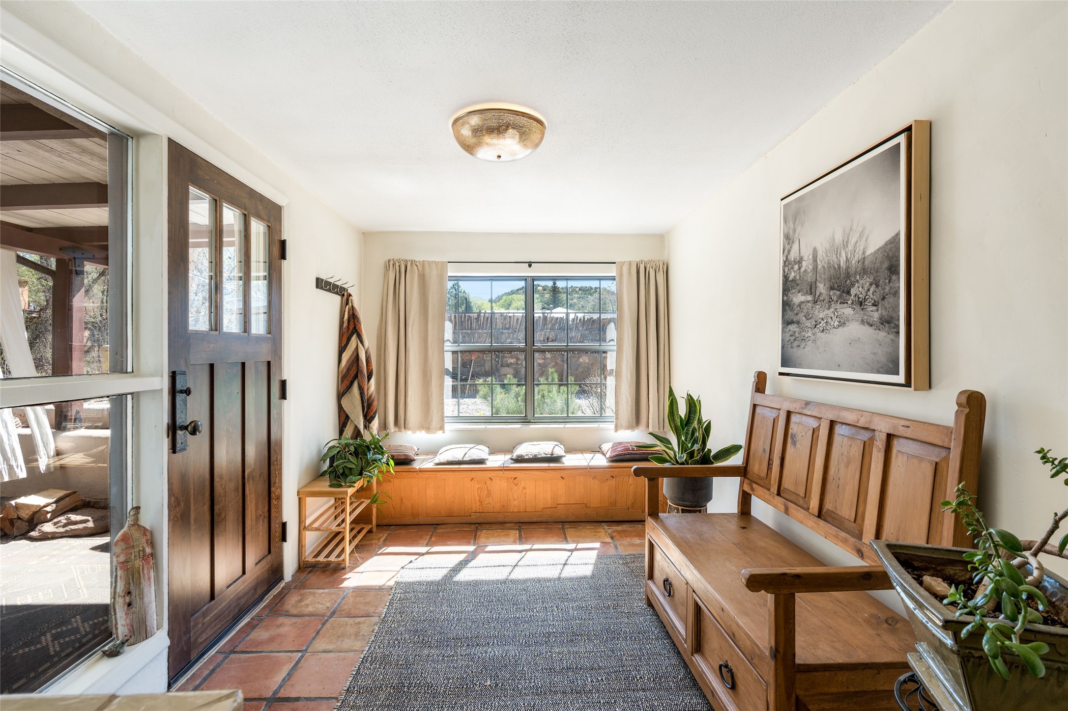  1402 Bishops Lodge Road #A - 物件實景