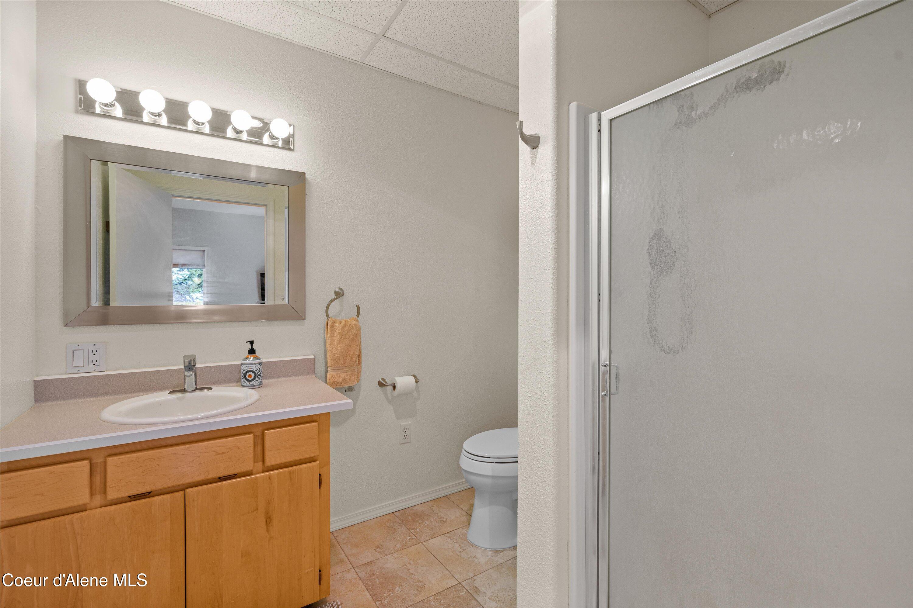 Hauser, Idaho, 83854, United States, 3 Bedrooms Bedrooms, ,3 BathroomsBathrooms,Residential,For Sale,1974734