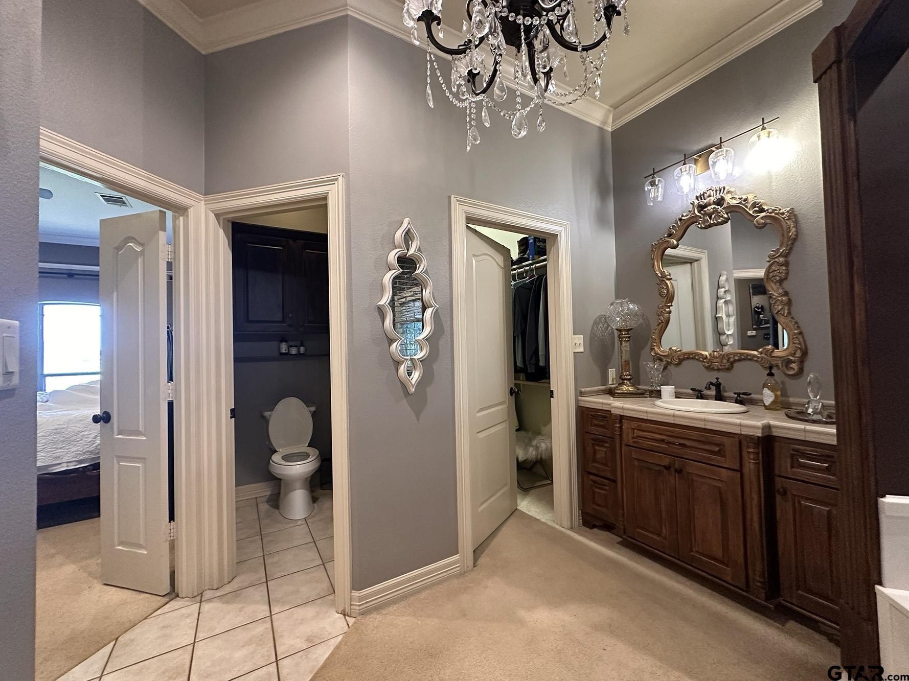 Pittsburg, Texas, 75686, United States, 5 Bedrooms Bedrooms, ,4 BathroomsBathrooms,Residential,For Sale,1978911