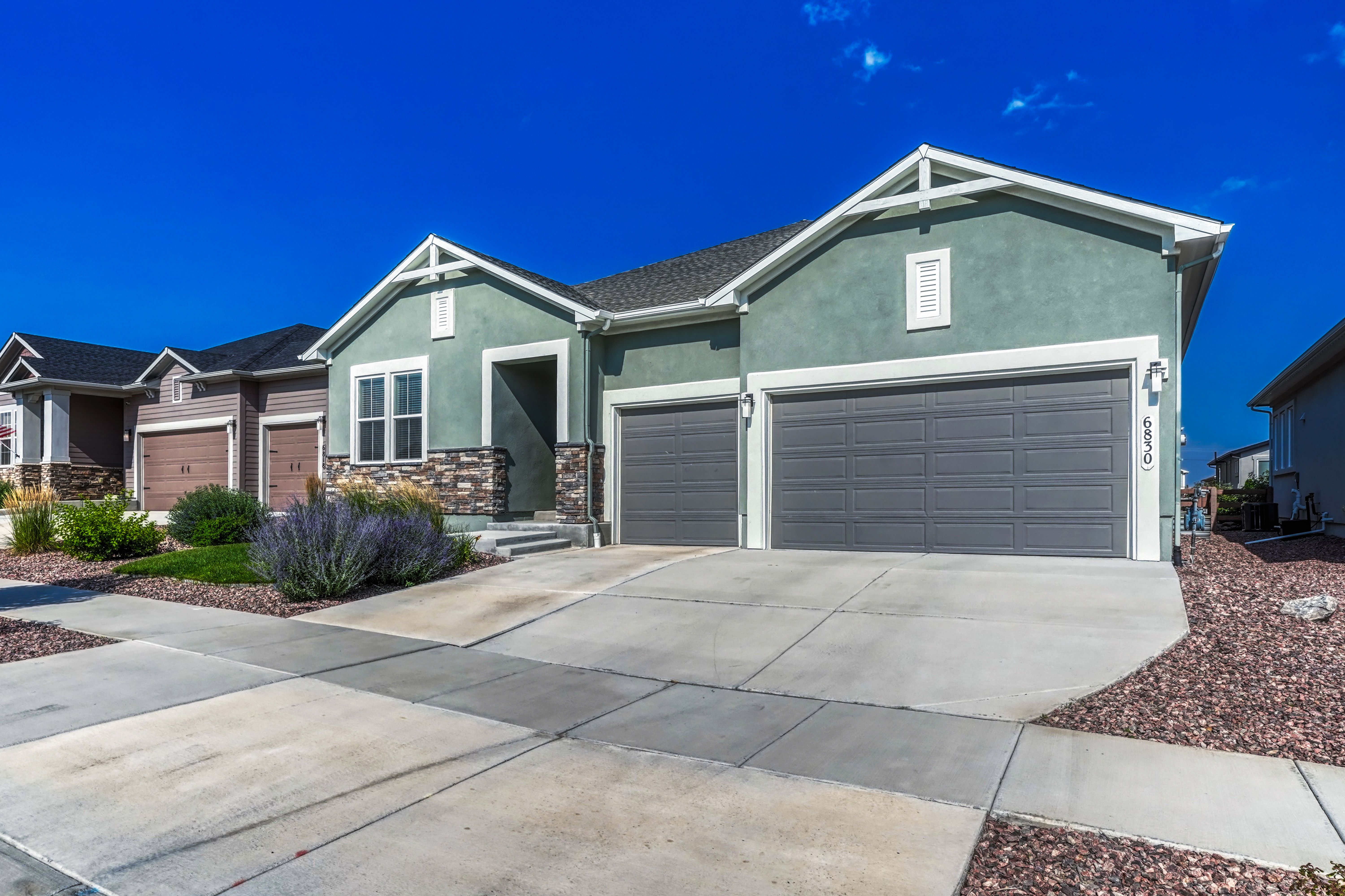  Exceptional Ranch-Style Home - 物件實景