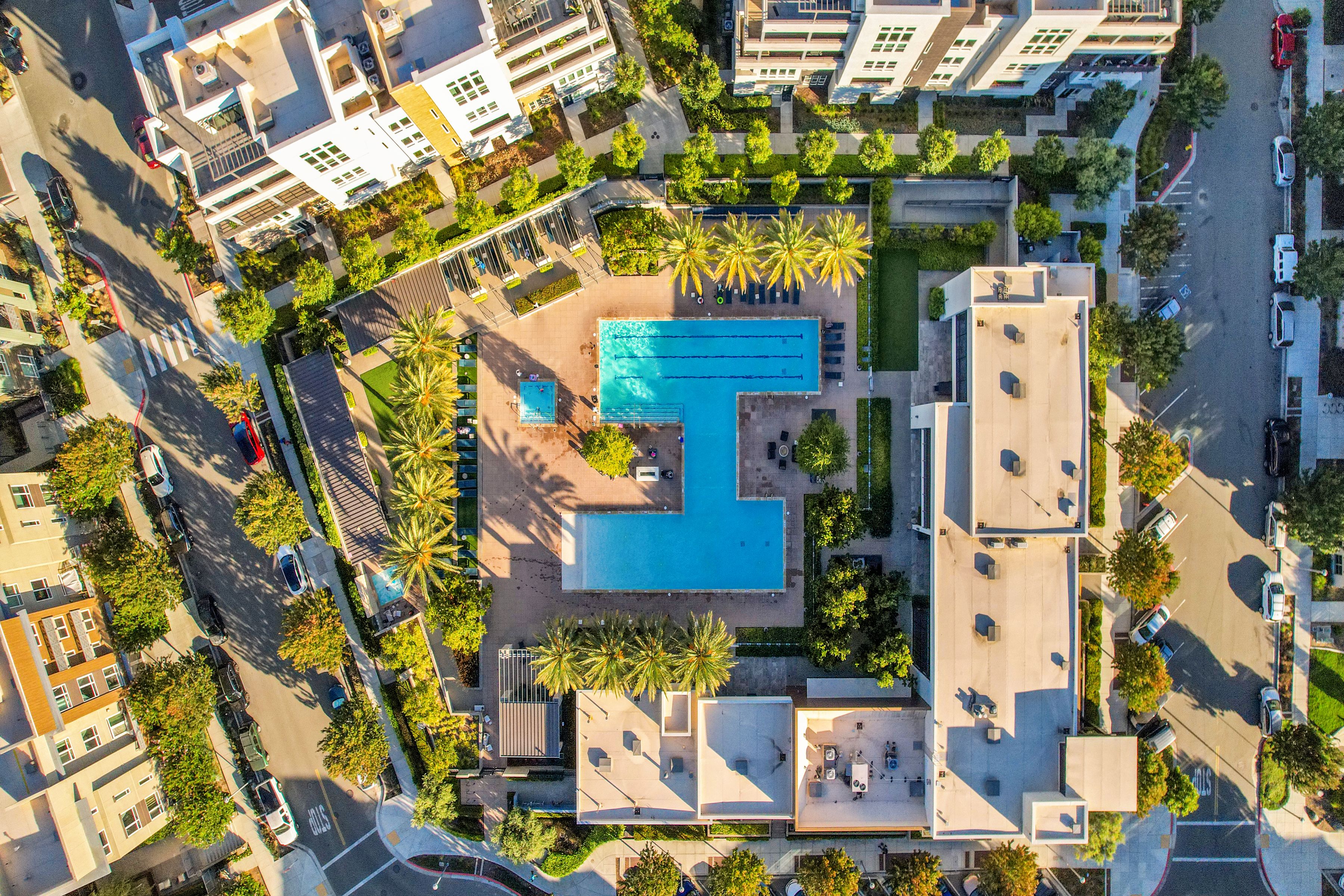 Luxury Light-Filled Metro Crossing Condo - 物件實景