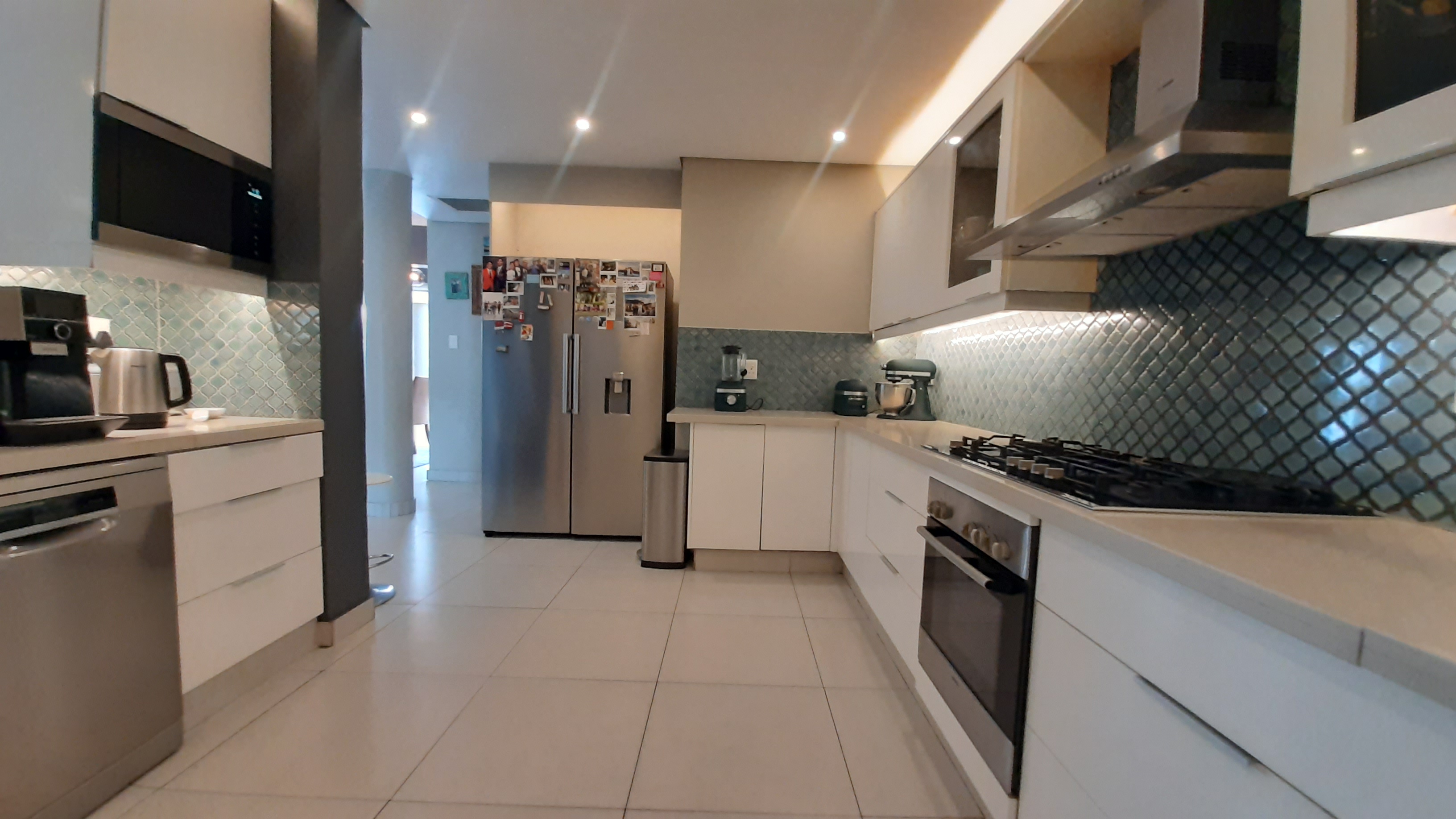  Contemporary Coastal Apartment with Private Pool and Panoramic Sea Views in Simb - 物件實景