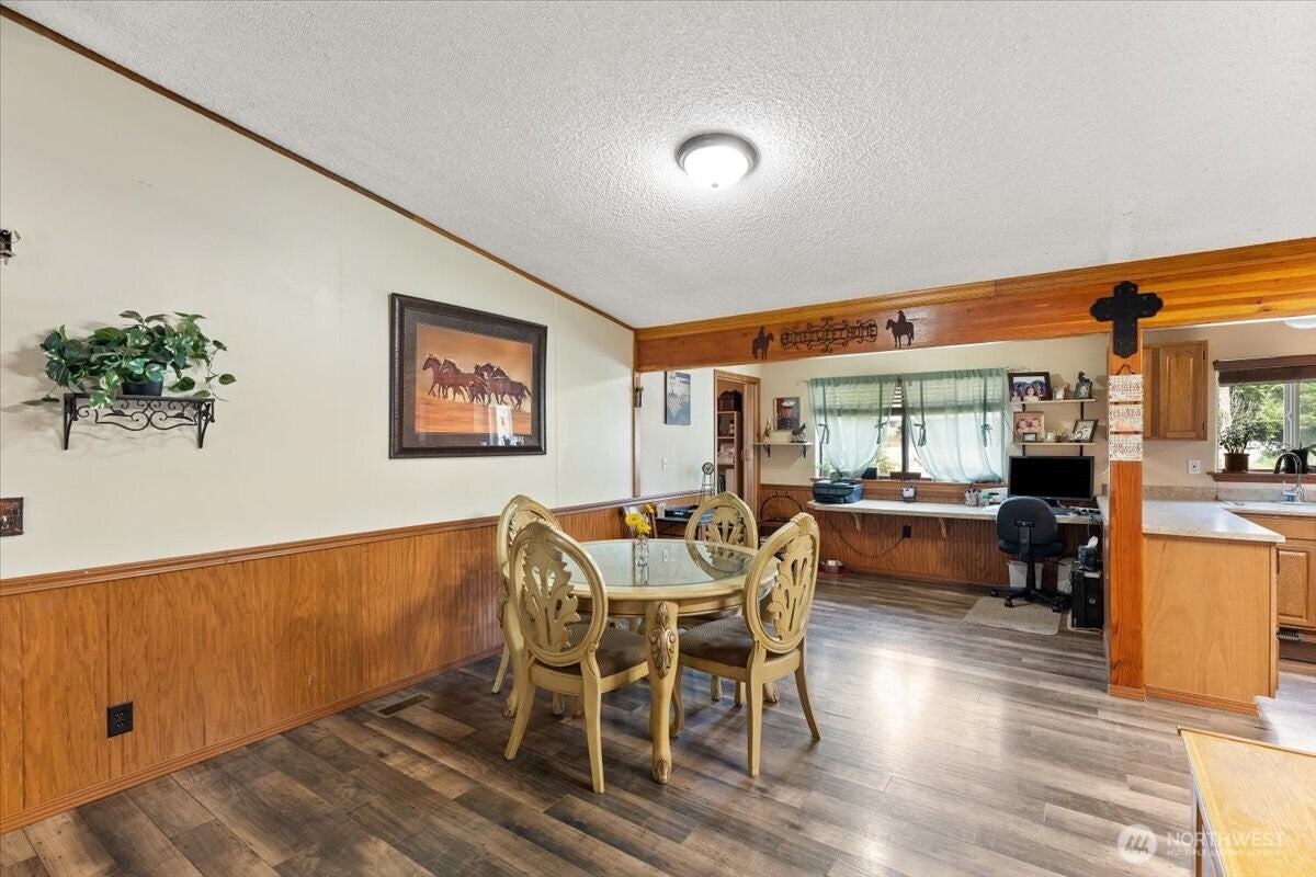 Yelm, Washington, 98597, United States, 3 Bedrooms Bedrooms, ,Residential,For Sale,1974407