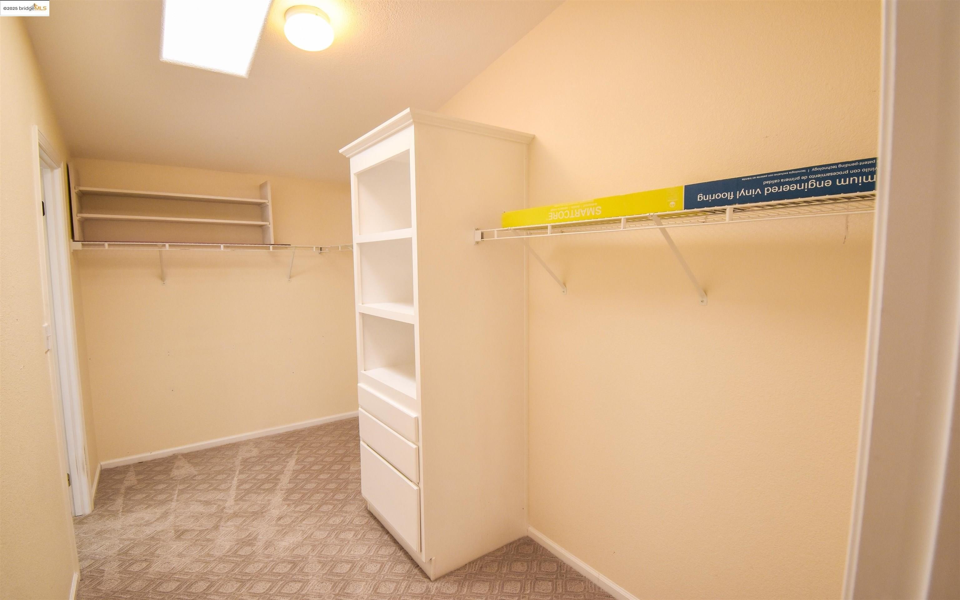 Columbia, California, 95310, United States, 3 Bedrooms Bedrooms, ,2 BathroomsBathrooms,Residential,For Sale,1941658