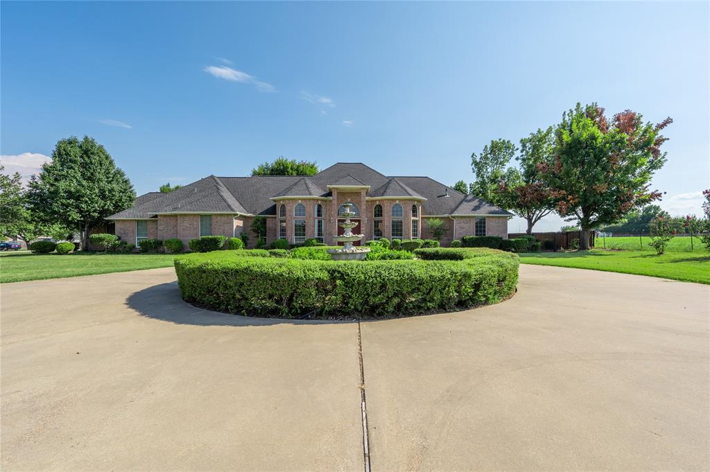 Crowley, Texas, 76036, United States, 4 Bedrooms Bedrooms, ,3 BathroomsBathrooms,Residential,For Sale,1930619