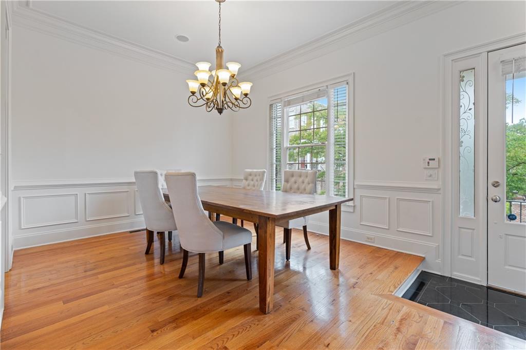 Sandy Springs, Georgia, 30328, United States, 2 Bedrooms Bedrooms, ,4 BathroomsBathrooms,Residential,For Sale,1923426