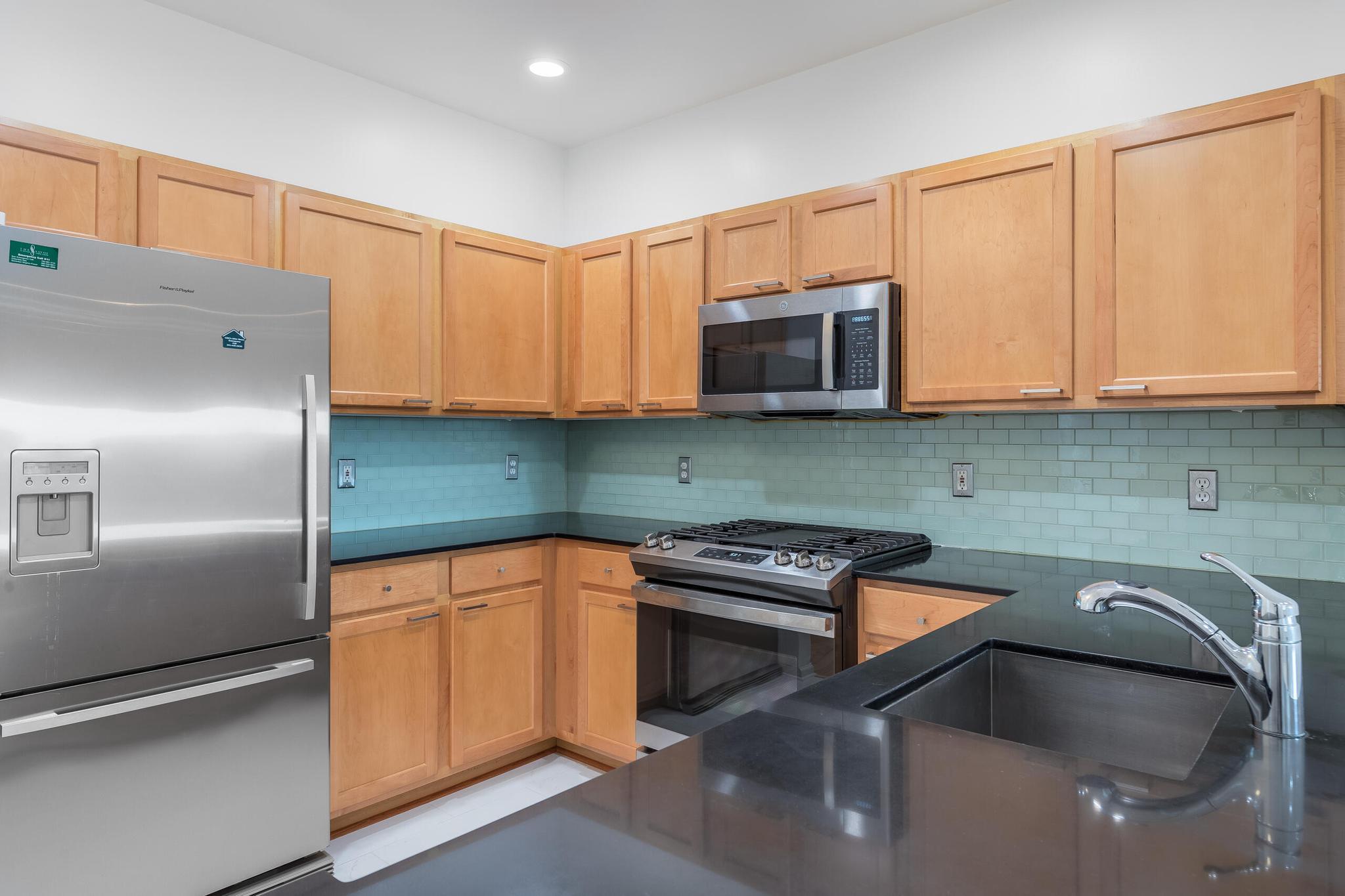  12000 Market Street, Reston, VA, 20190 - 物件實景