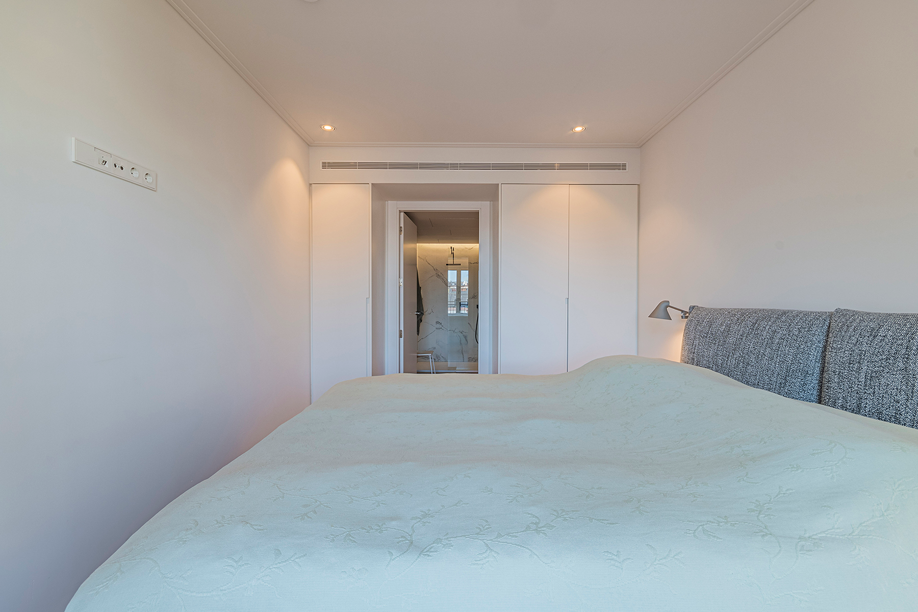  High and sunny flat in a new building on Girona Street - 物件實景