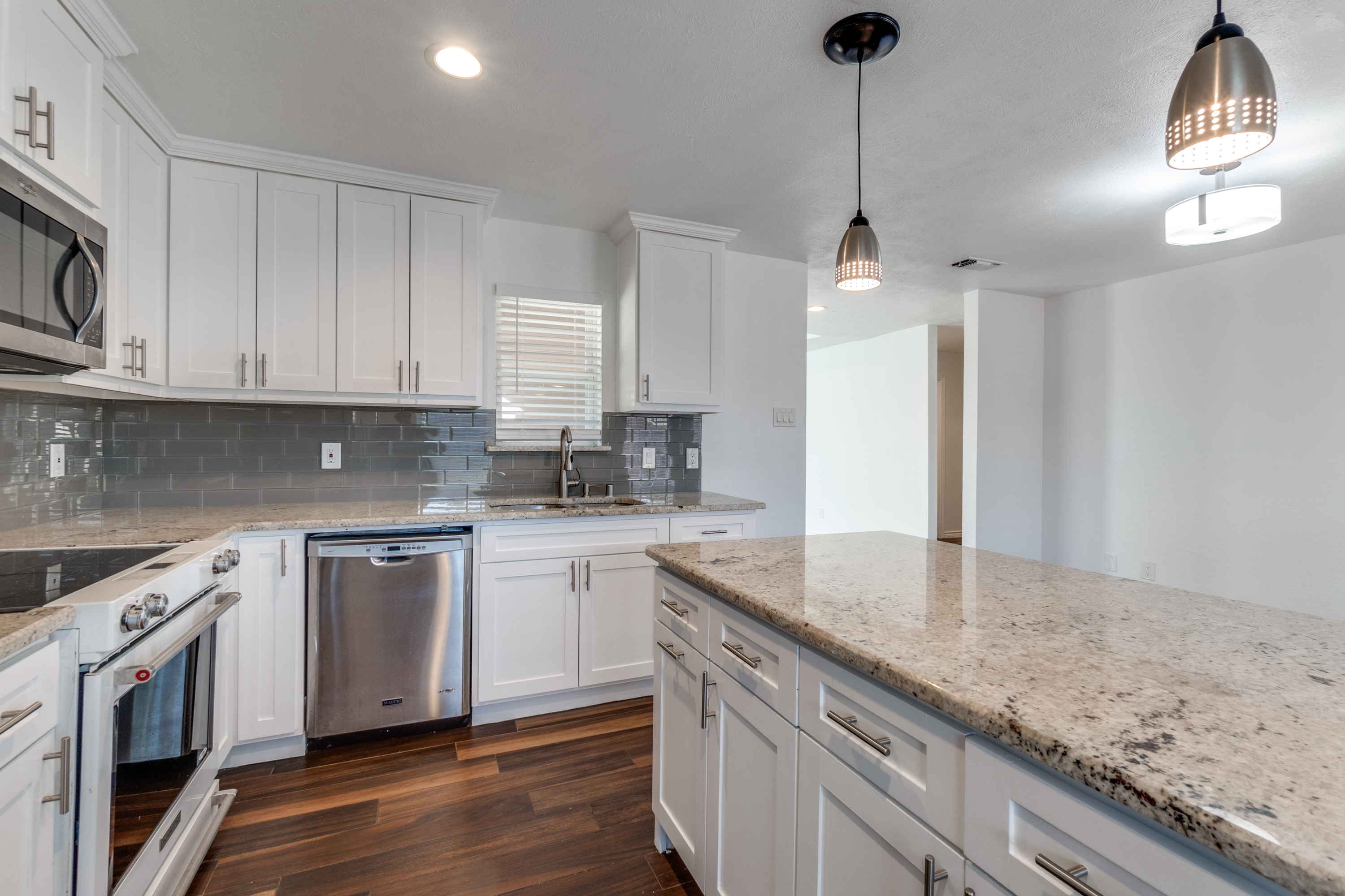  Thoughtfully Remodeled East Dallas Retreat with Timeless Style - 物件實景