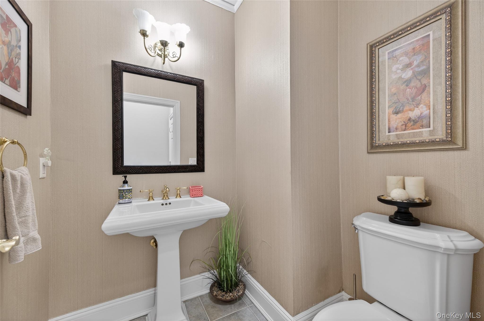  62 Pembroke Drive, Glen Cove, NY, 11542 - 物件實景