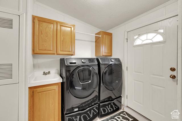 EAGLE MOUNTAIN, Utah, 84013, United States, 4 Bedrooms Bedrooms, ,3 BathroomsBathrooms,Residential,For Sale,1936999