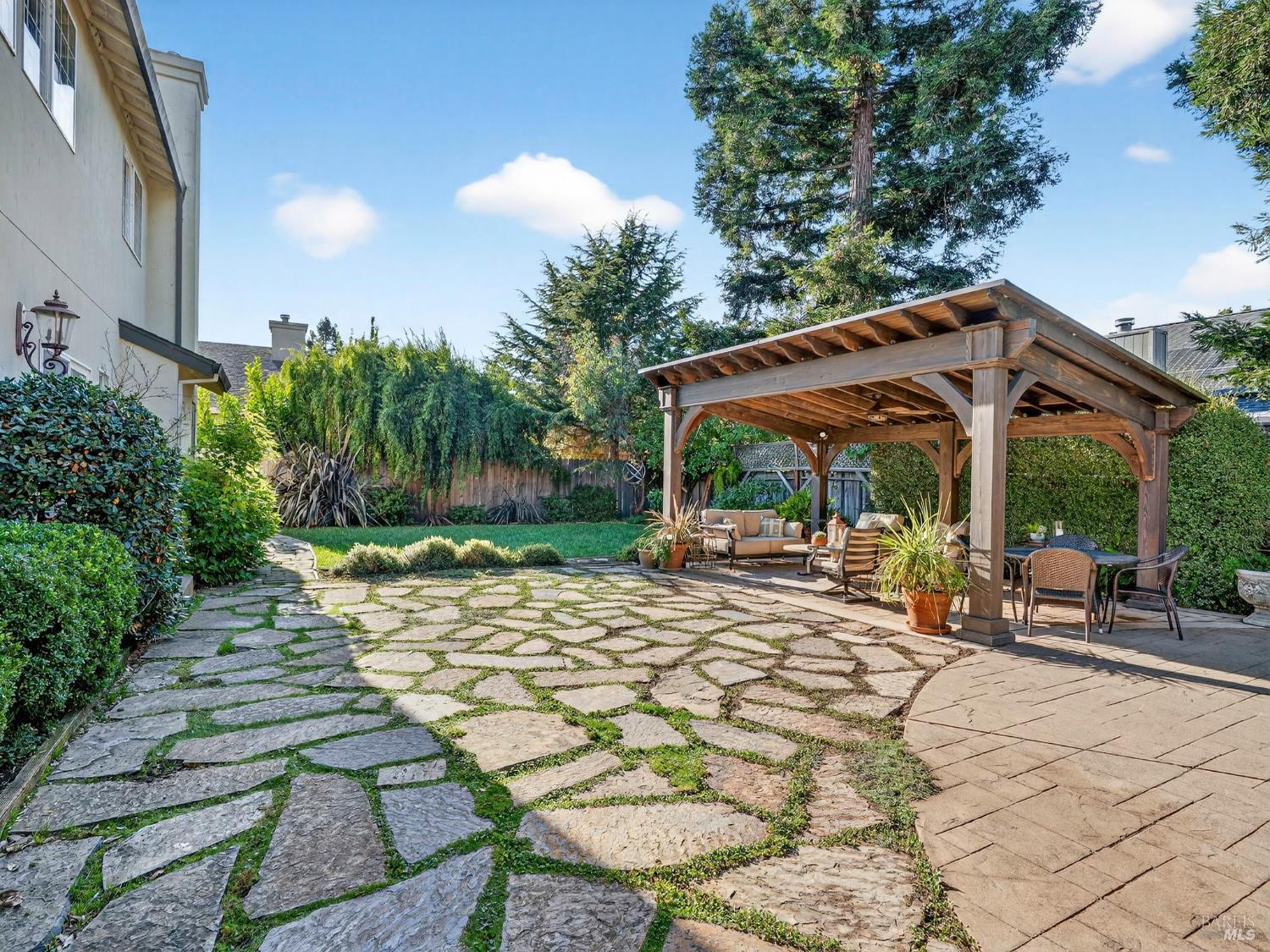 Napa, California, 94558, United States, 4 Bedrooms Bedrooms, ,3 BathroomsBathrooms,Residential,For Sale,1987902